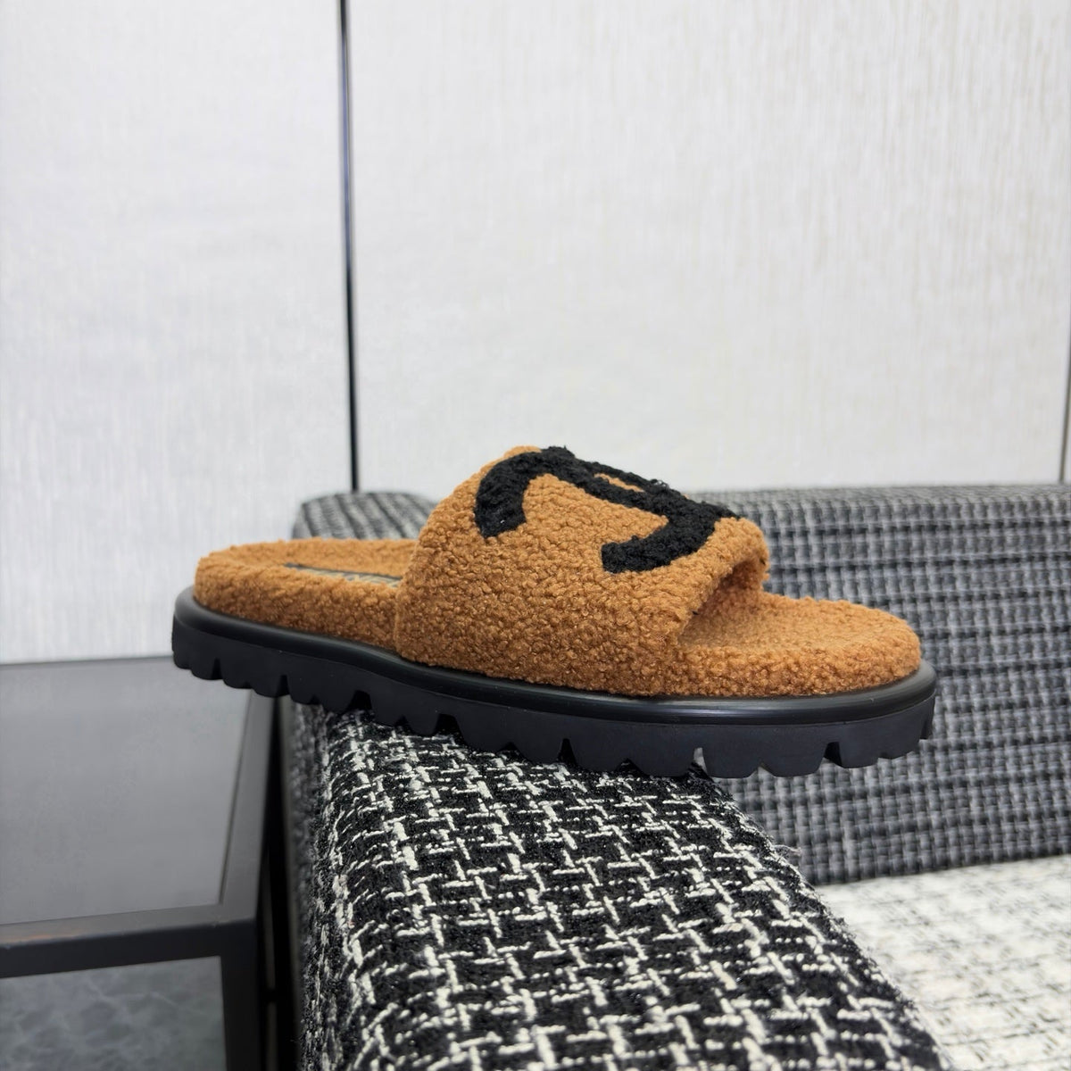 CC 26s Shearling Slide Flat Mules Brown Black Wool 128099