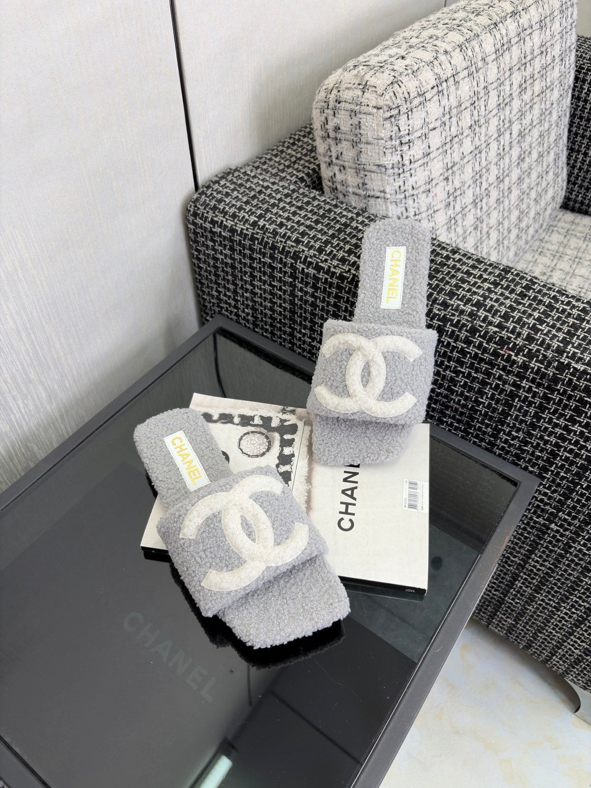 CC 26s Shearling Square Toe Sandals Grey White Wool 128087