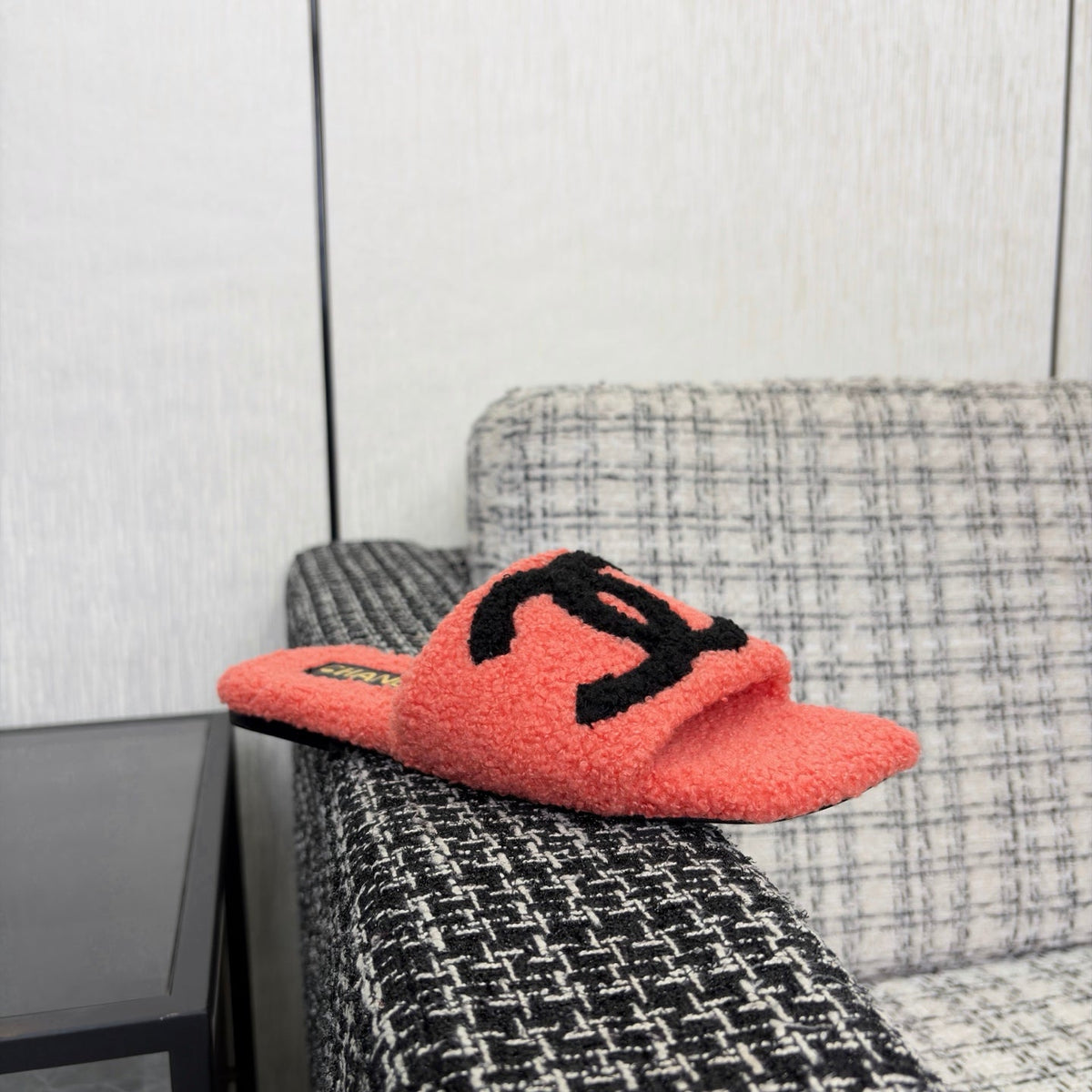 CC 26s Shearling Slide Flat Mules Coral Black Wool 128092