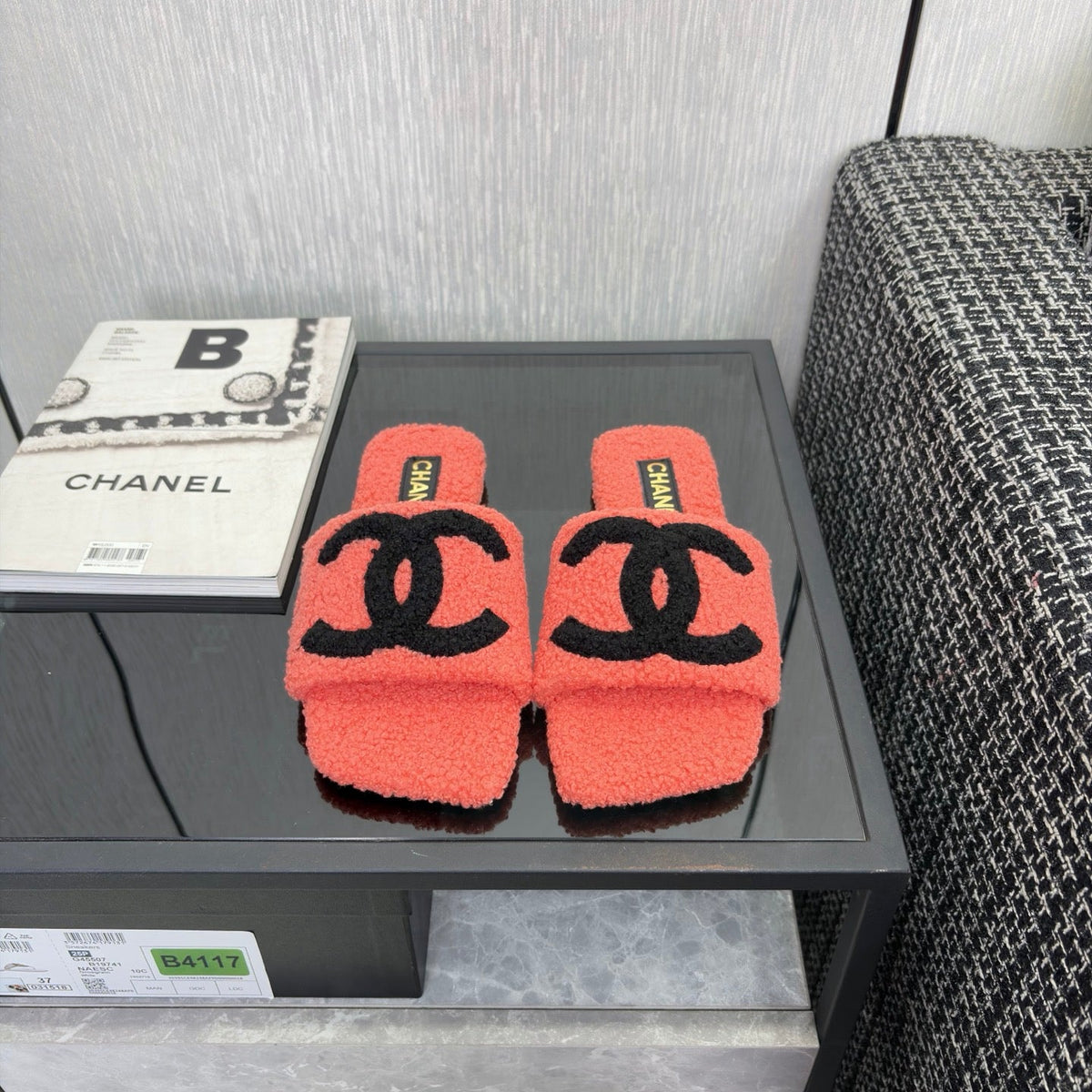CC 26s Shearling Slide Flat Mules Coral Black Wool 128092