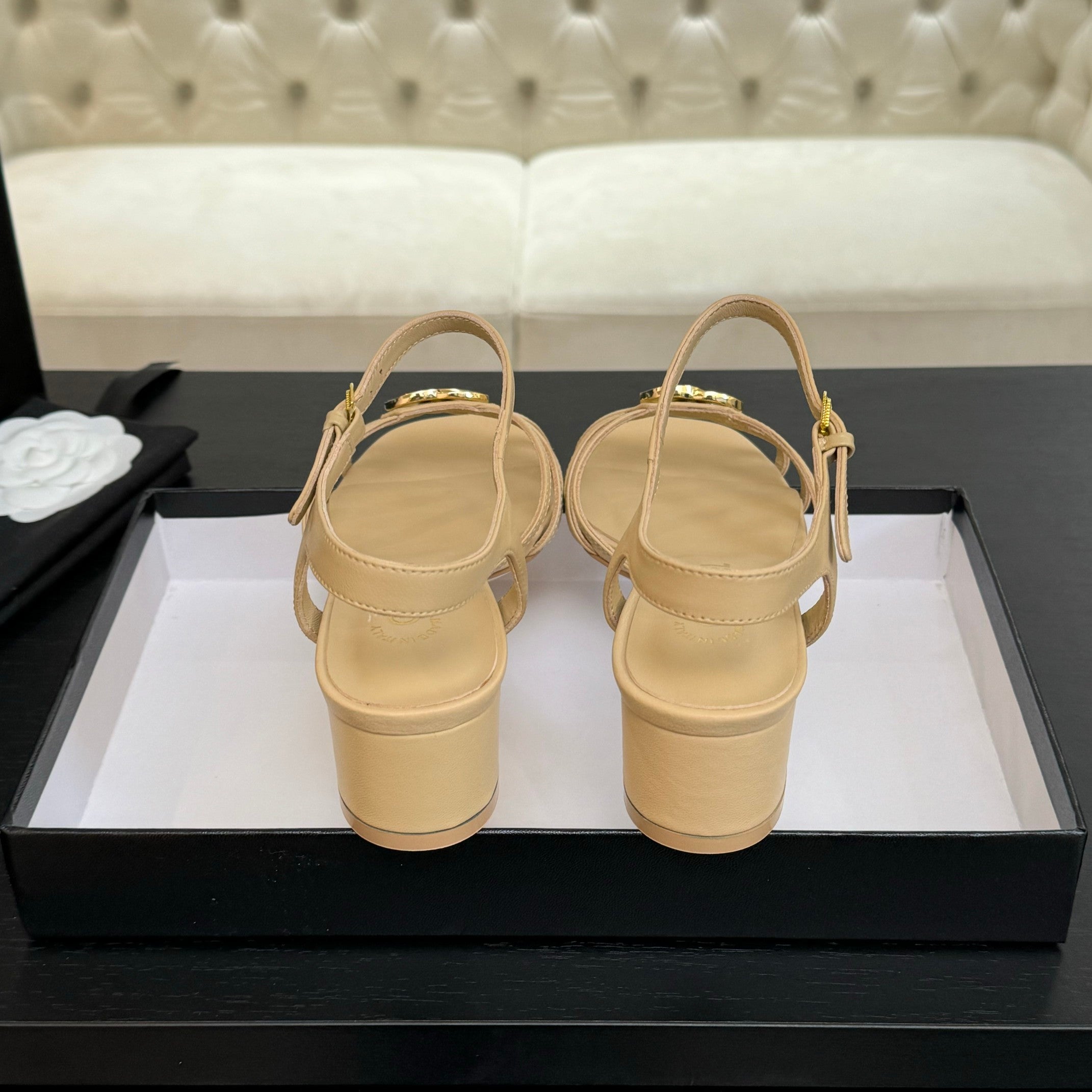 CC 45mm Sandal DarkCream Sheepskin 212928