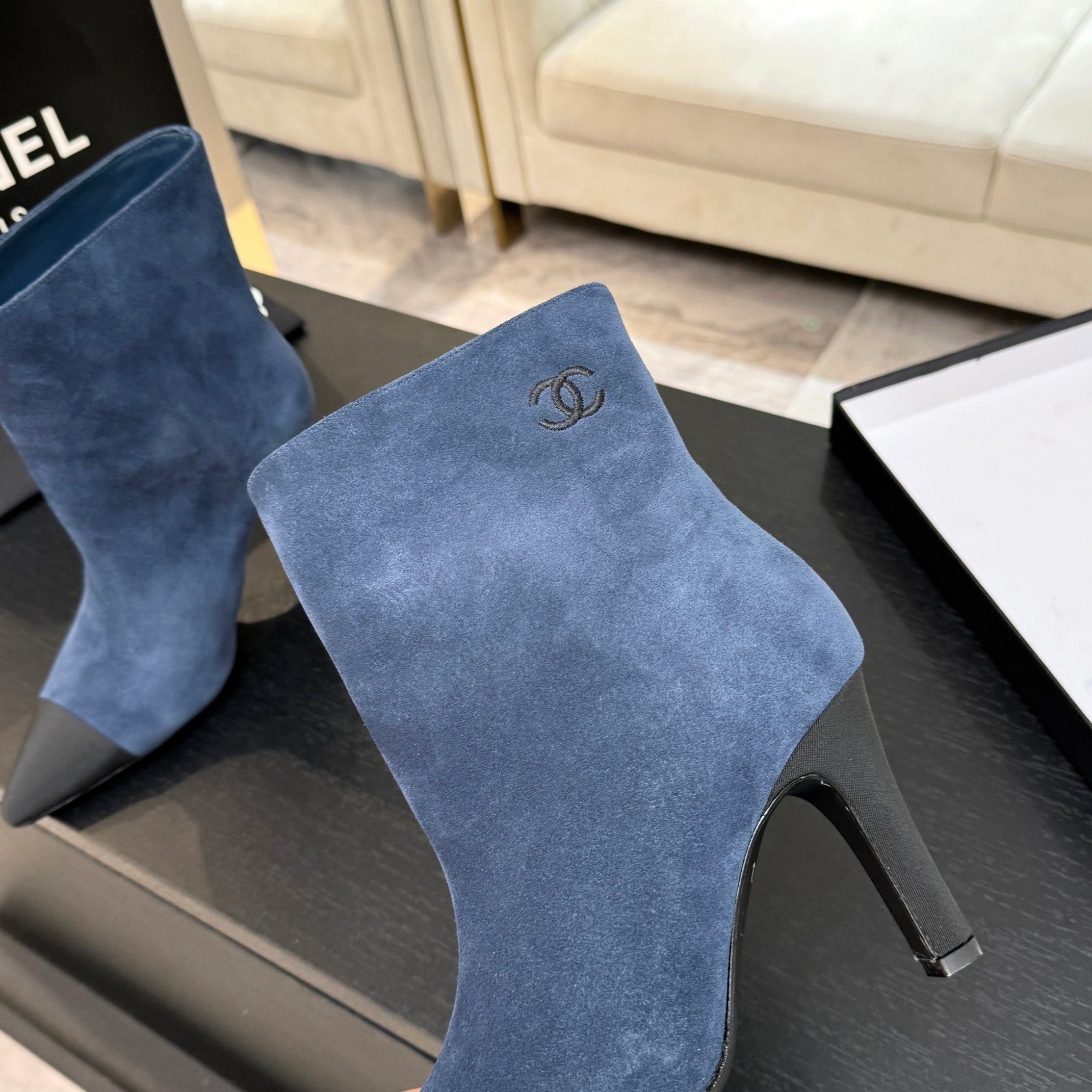 CC Gabrielle Chanel Ankle  Boots 8.5cm Dark Blue Suede Black Fabric