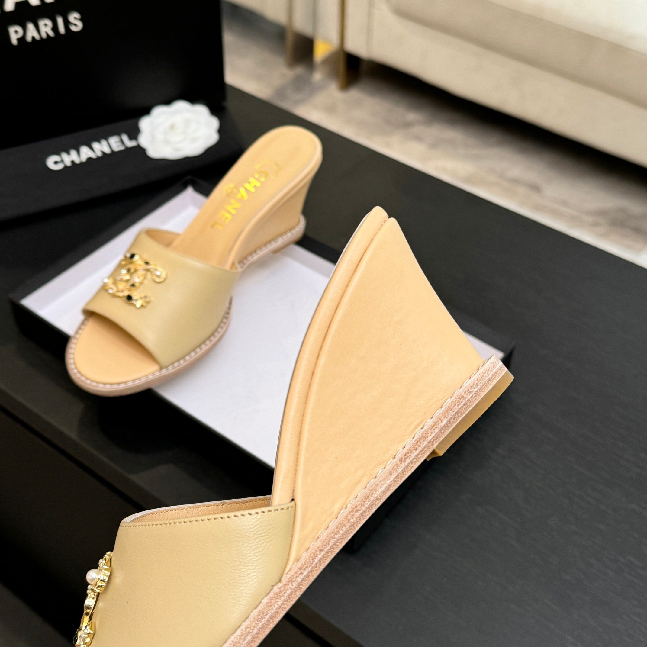 CC 26C Wedge Sandals Beige Lambskin 672974