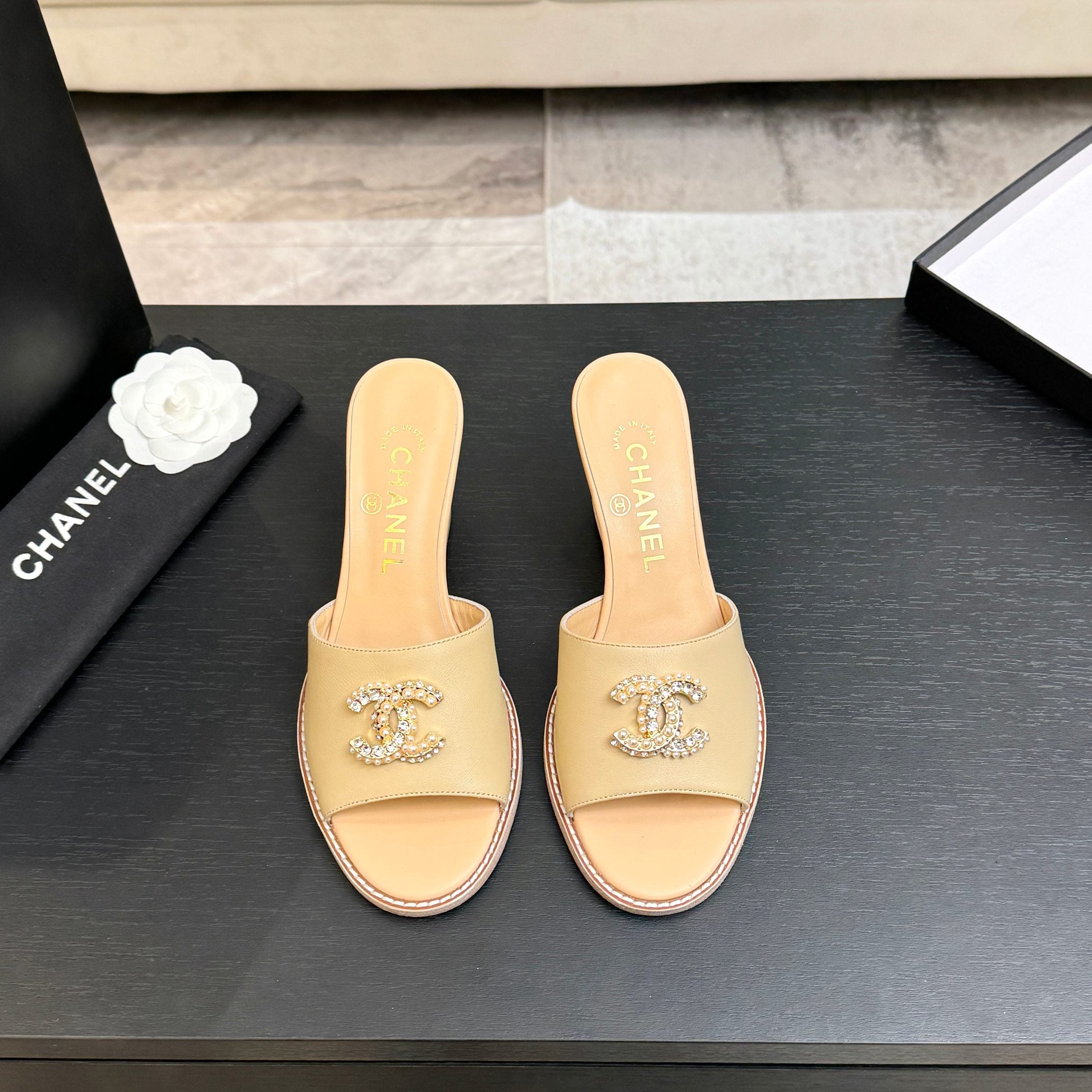 CC 26C Wedge Sandals Beige Lambskin 672983