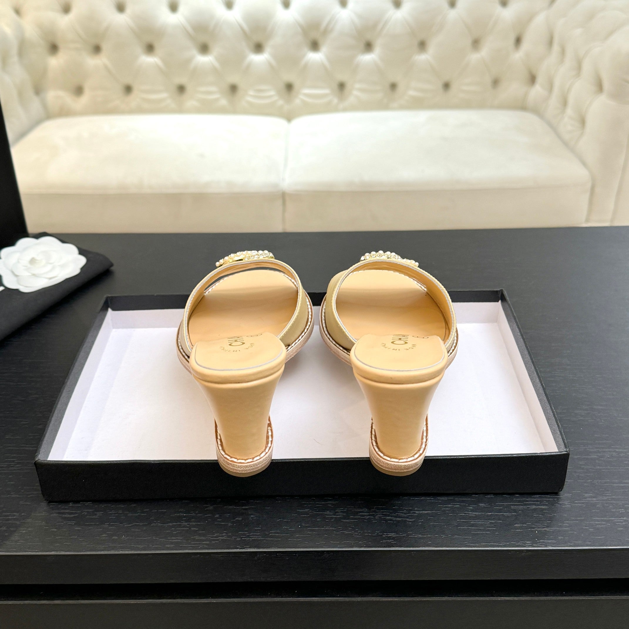 CC 26C Wedge Sandals Beige Lambskin 672983