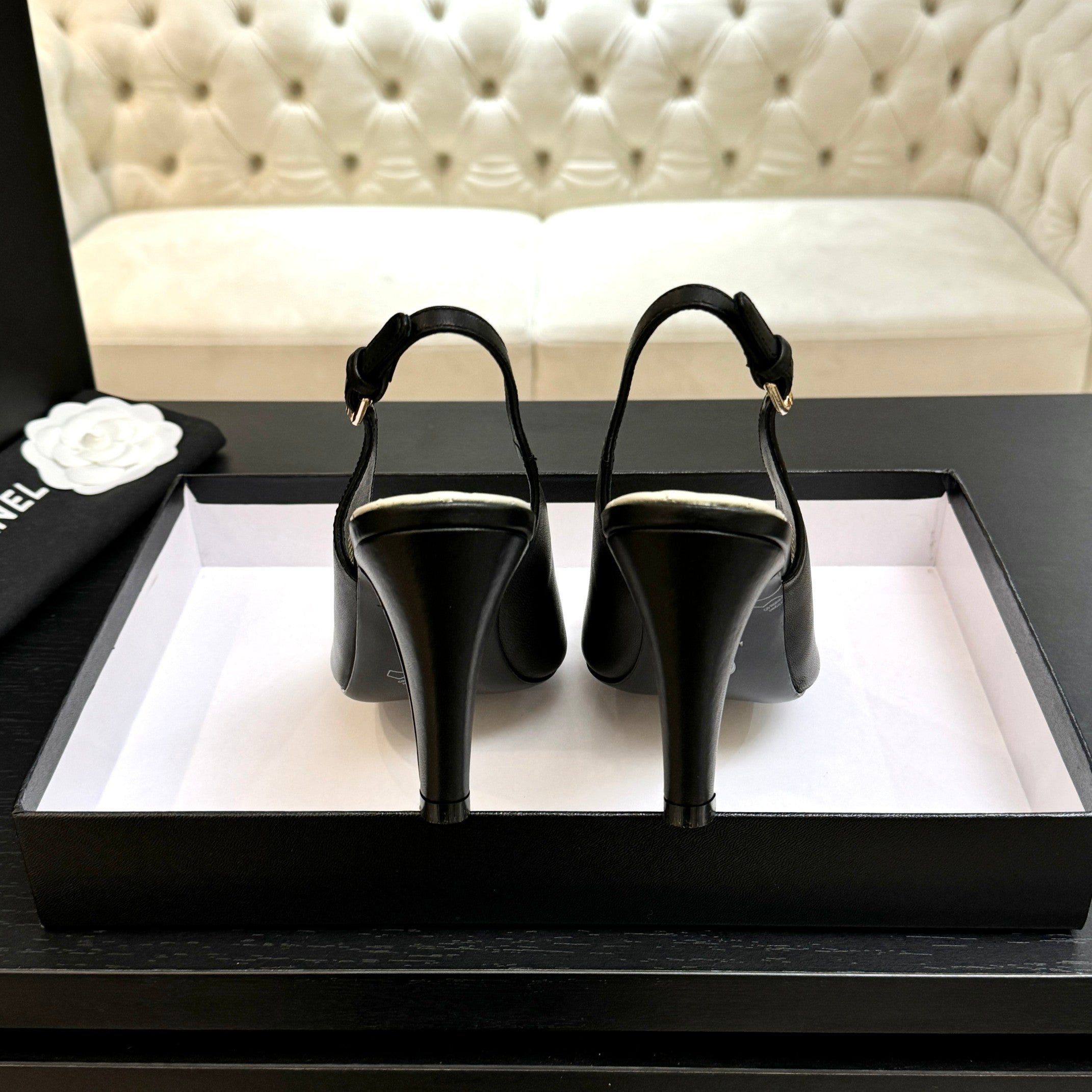 CC 26A Pearl Slingback Black Lambskin 672990