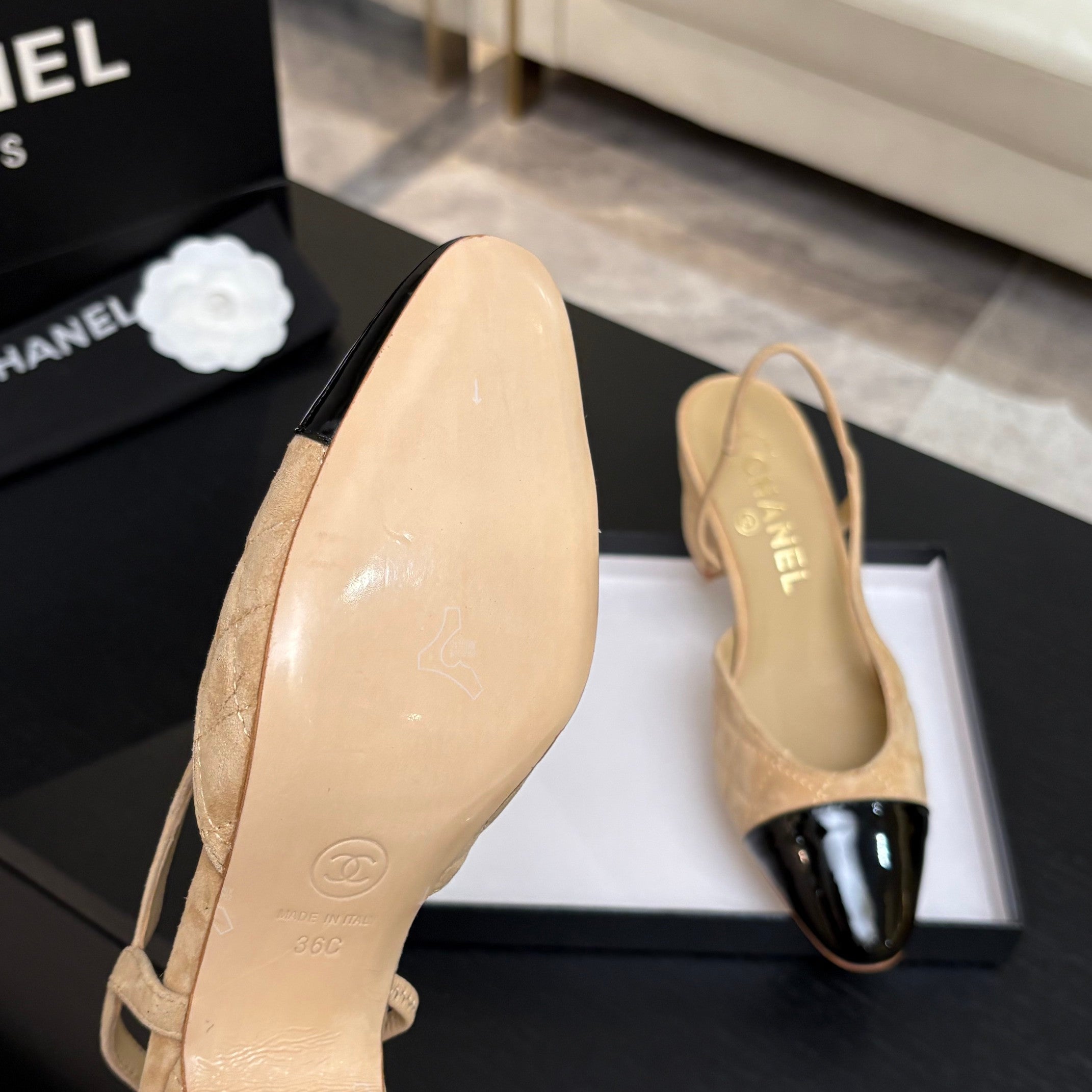 CC 26s Block Heel Slingback 6cm Beige Quilted Suede 957989