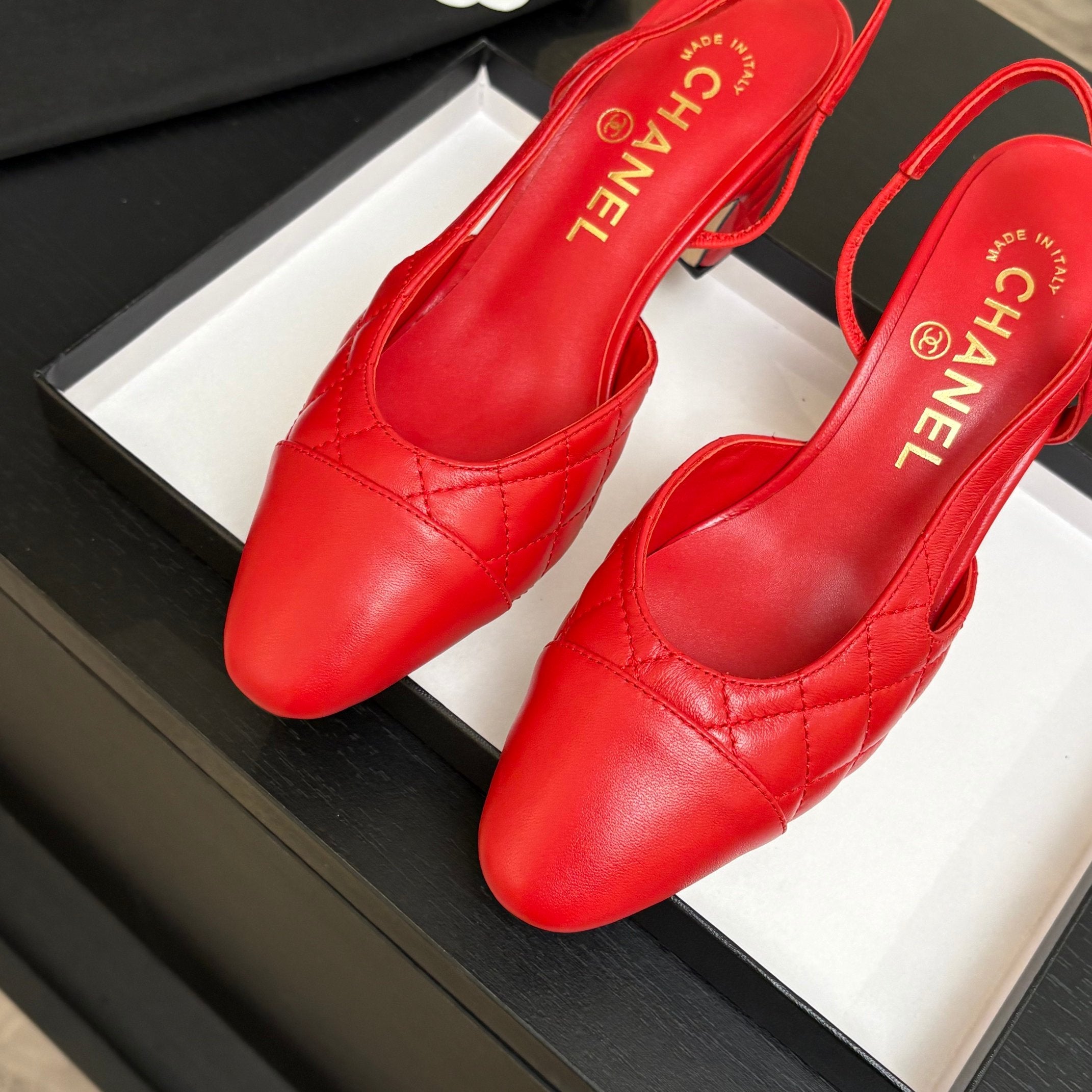 CC 26s Block Heel Slingback 6cm Red Quilted Lambskin 957995