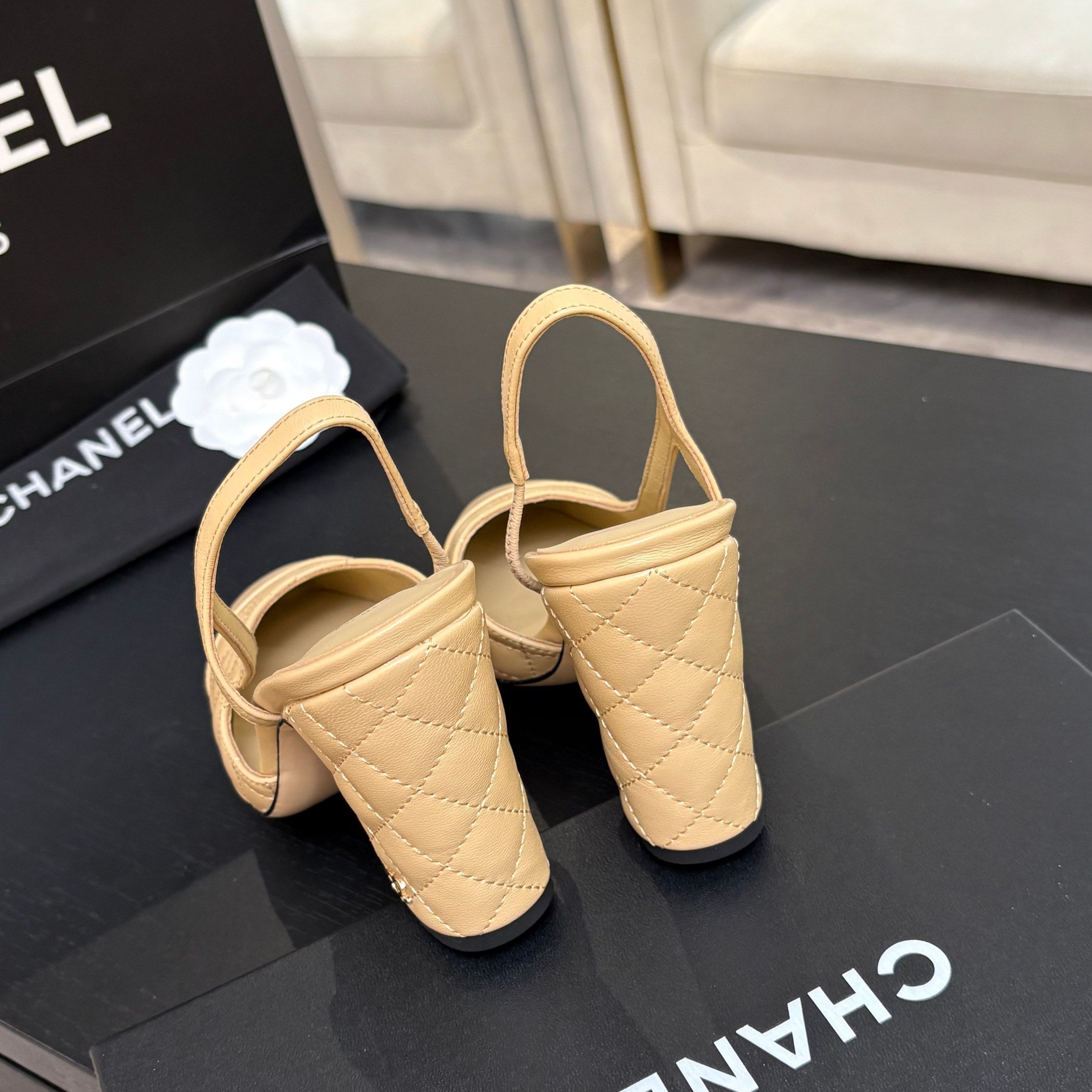 CC 26s Block Heel Slingback 9cm Beige Quilted Lambskin 957997