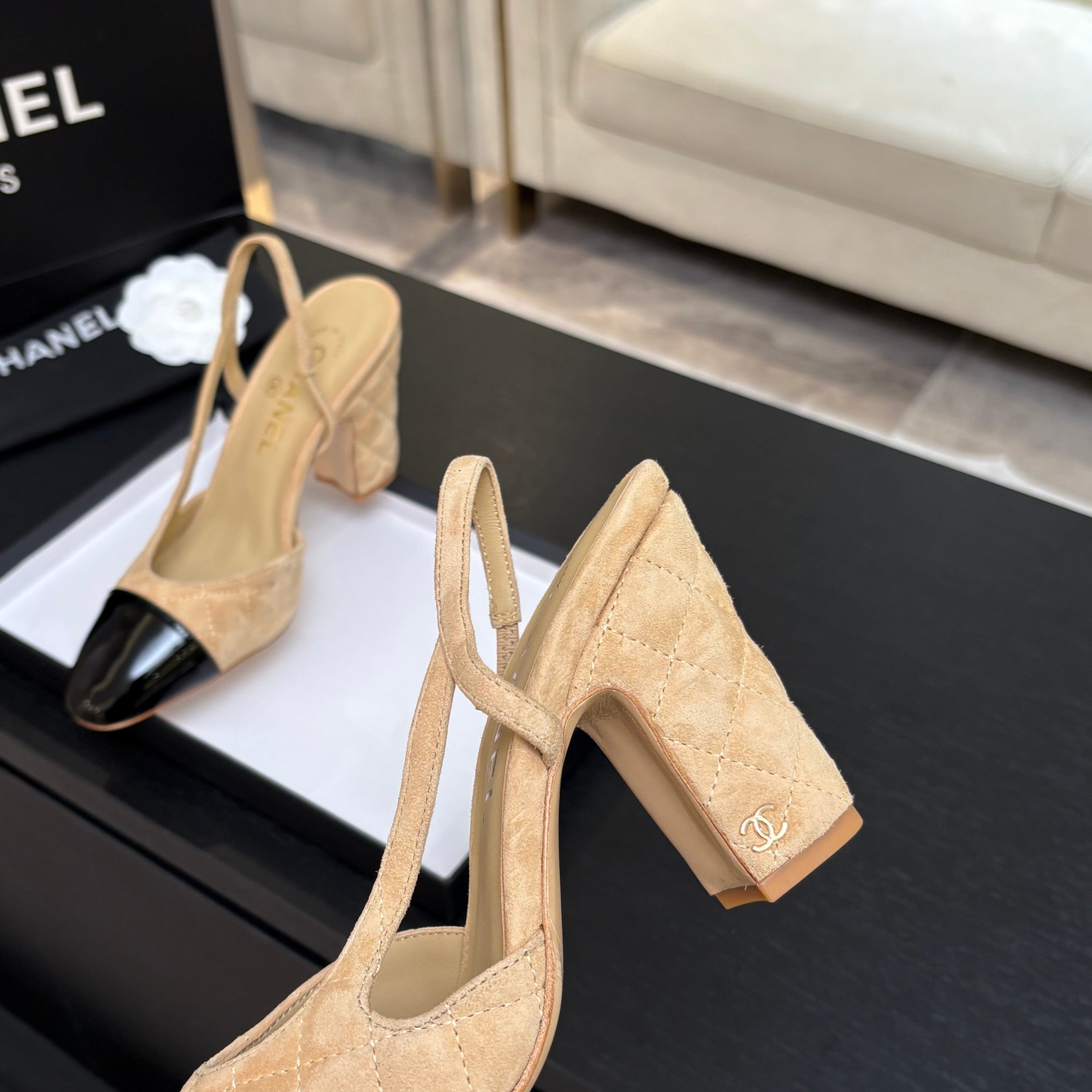 CC 26s Block Heel Slingback 9cm Beige Quilted Suede 958003