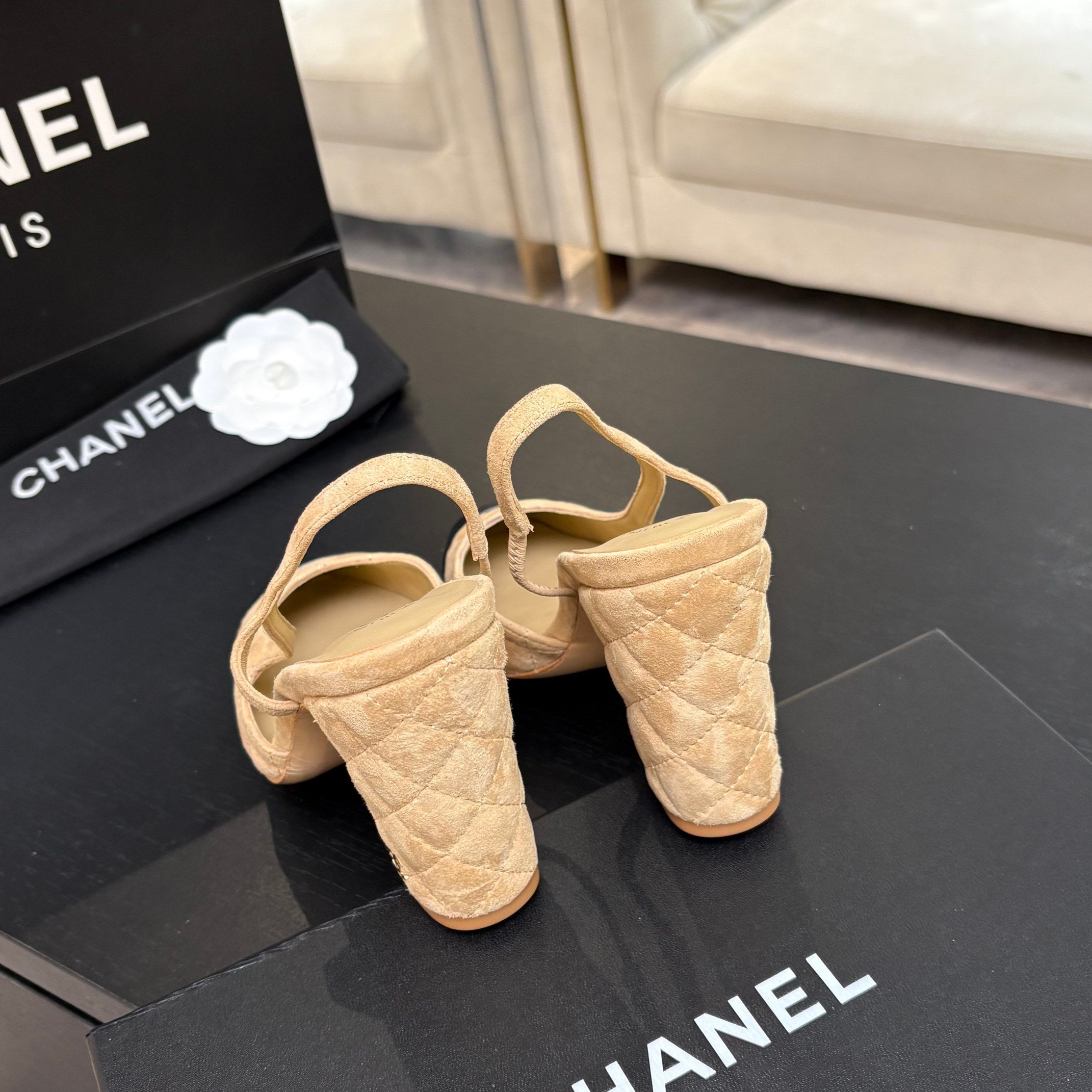 CC 26s Block Heel Slingback 9cm Beige Quilted Lambskin 957997