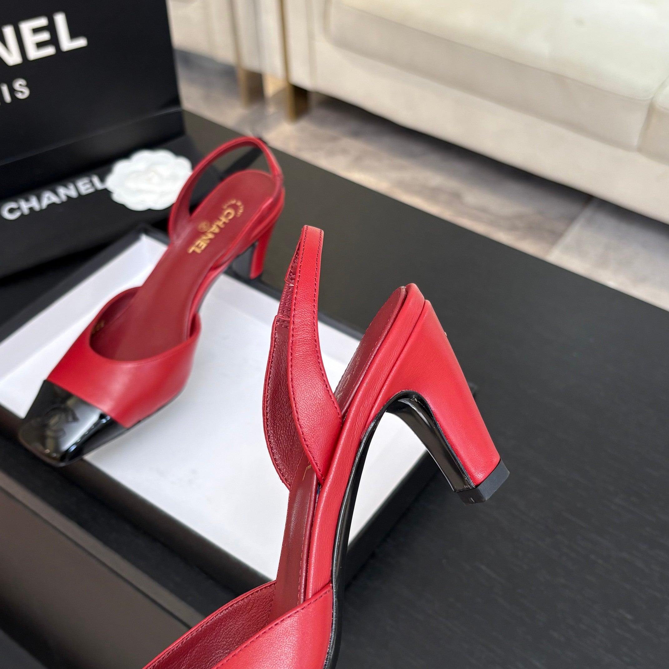 CC 26s Square Cap Toe Slingback 7cm Black Red Lambskin Patent Leather 958023
