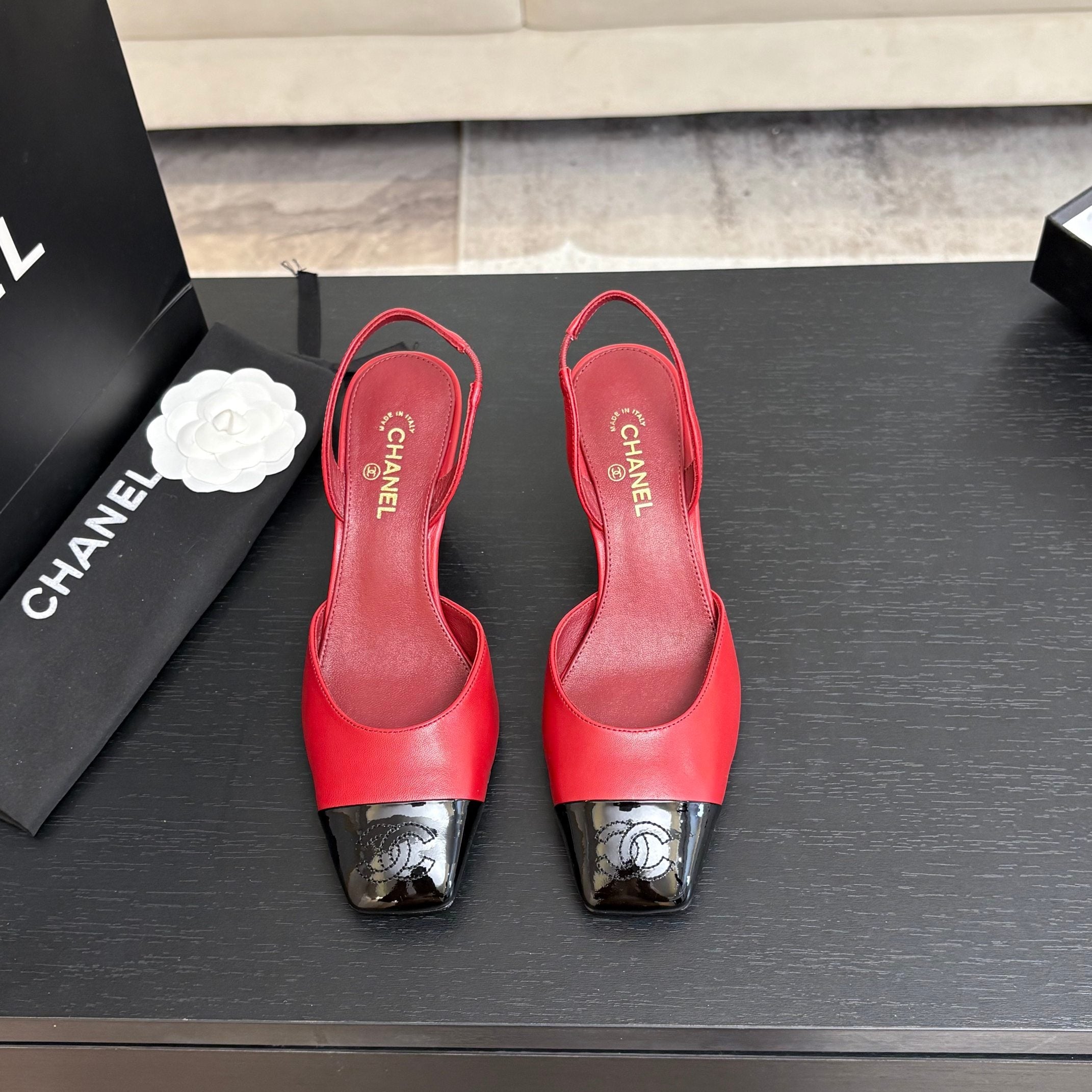 CC 26s Square Cap Toe Slingback 7cm Black Red Lambskin Patent Leather 958023