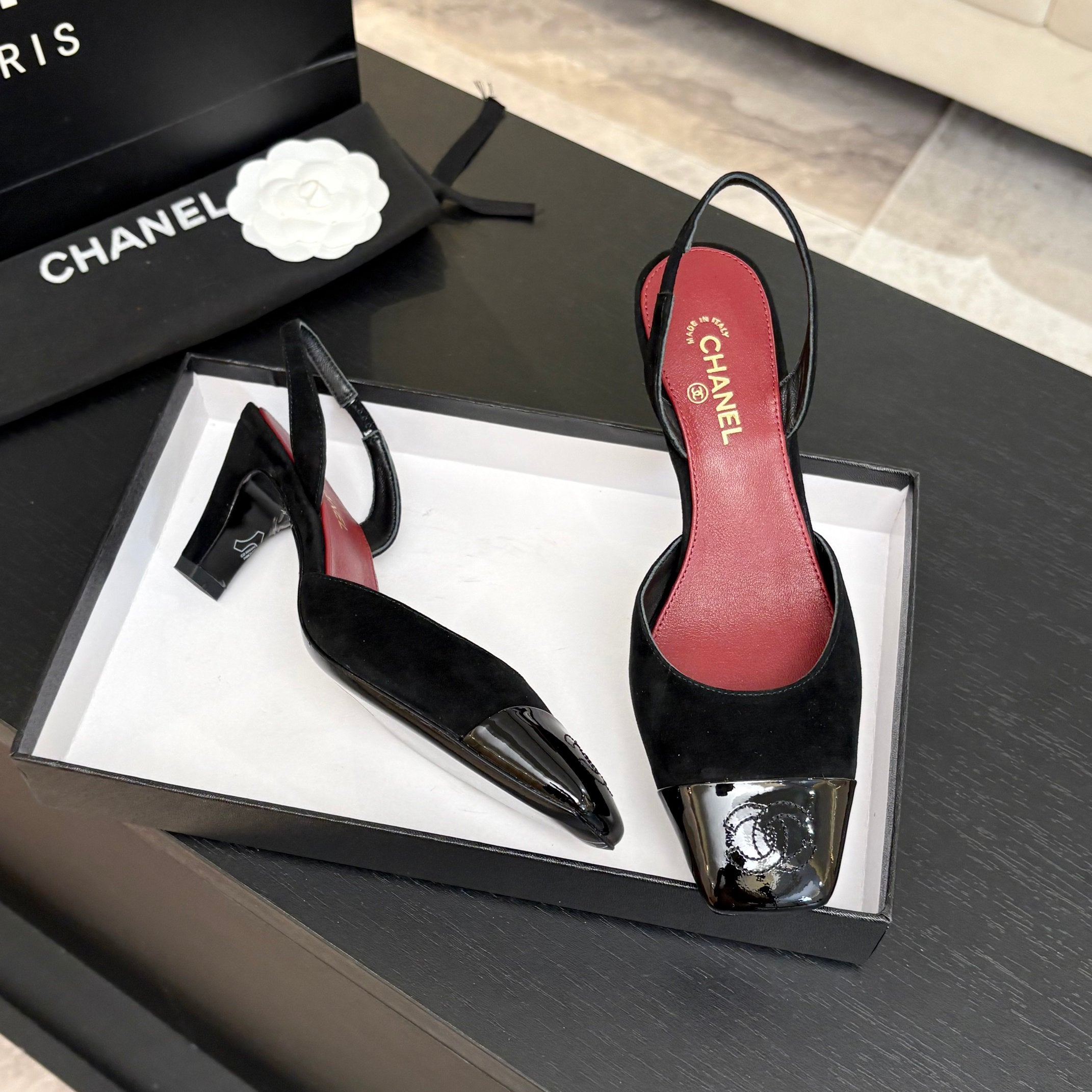 CC 26s Square Cap Toe Slingback 7cm Black Suede Patent Leather 958024