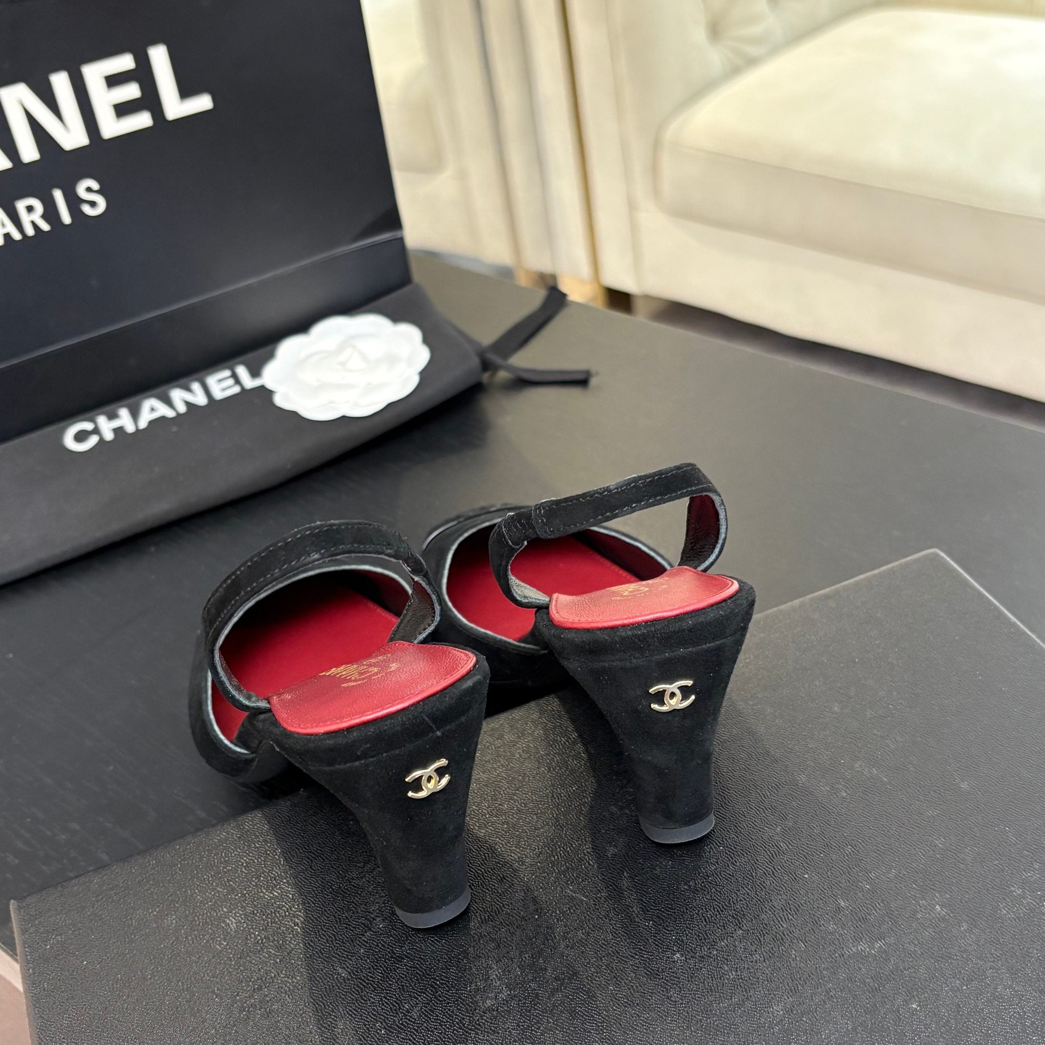 CC 26s Square Cap Toe Slingback 7cm Black Suede Patent Leather 958024