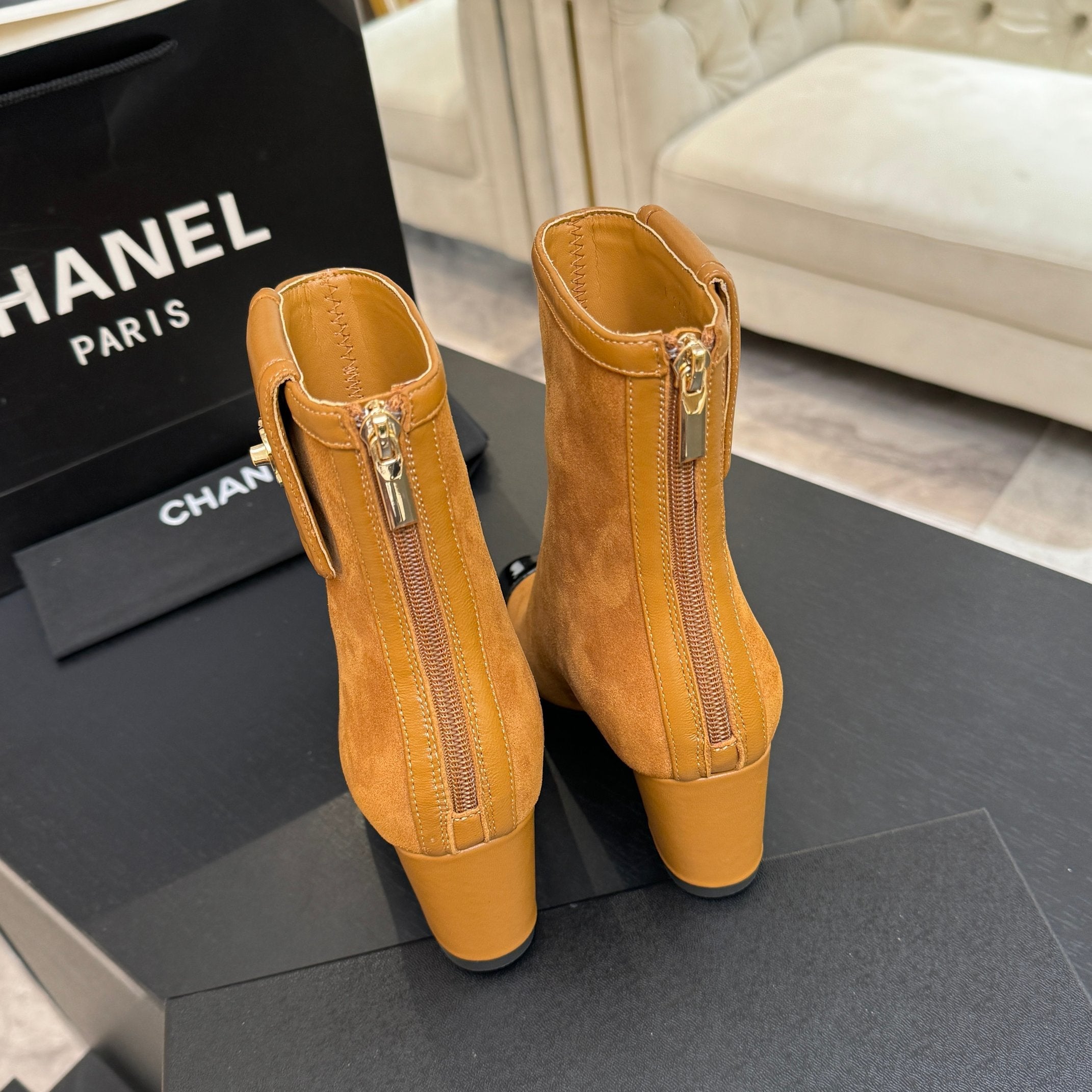 CC 26s Ankle Boots With Pocket Brown Black Suede Patent Lambskin 958070