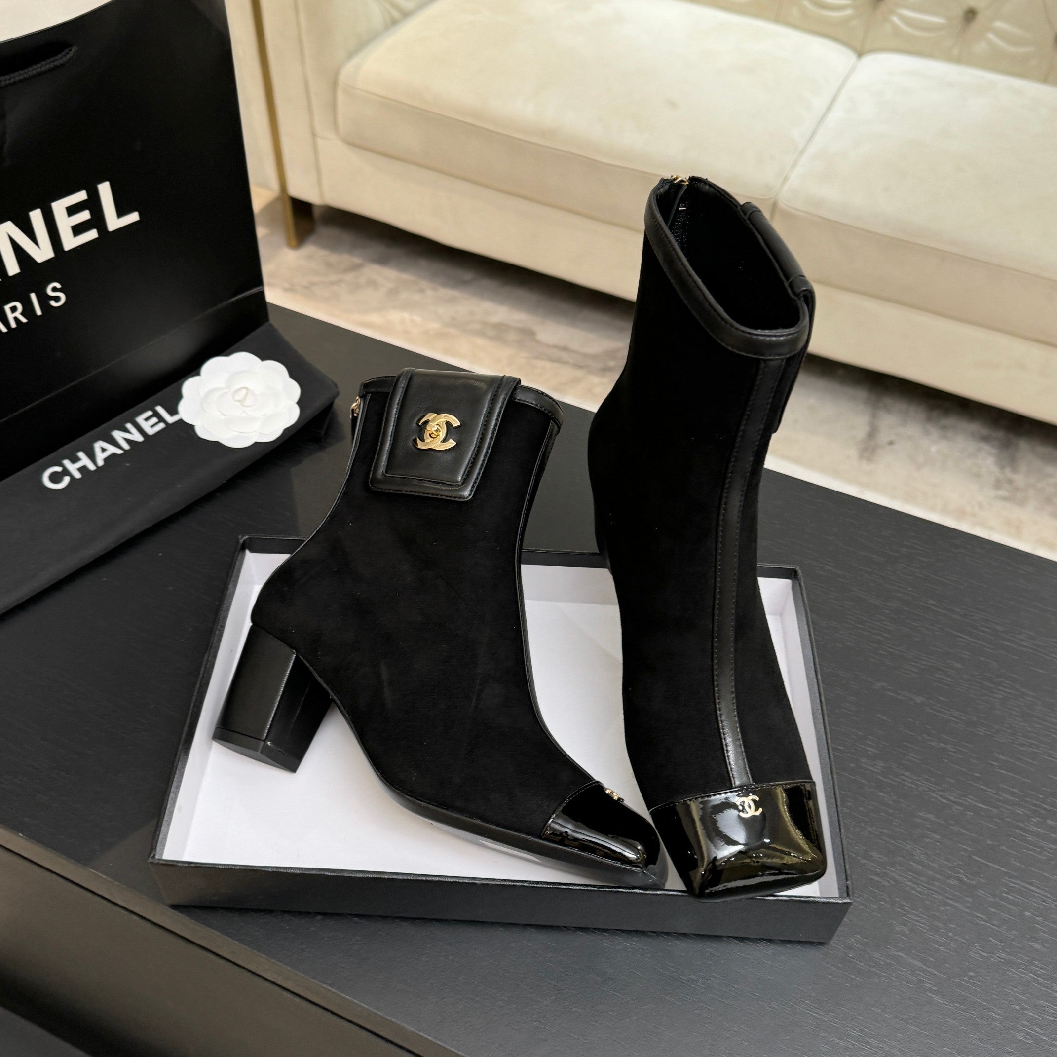 CC 26s Ankle Boots With Pocket Black Suede Patent Lambskin 958072