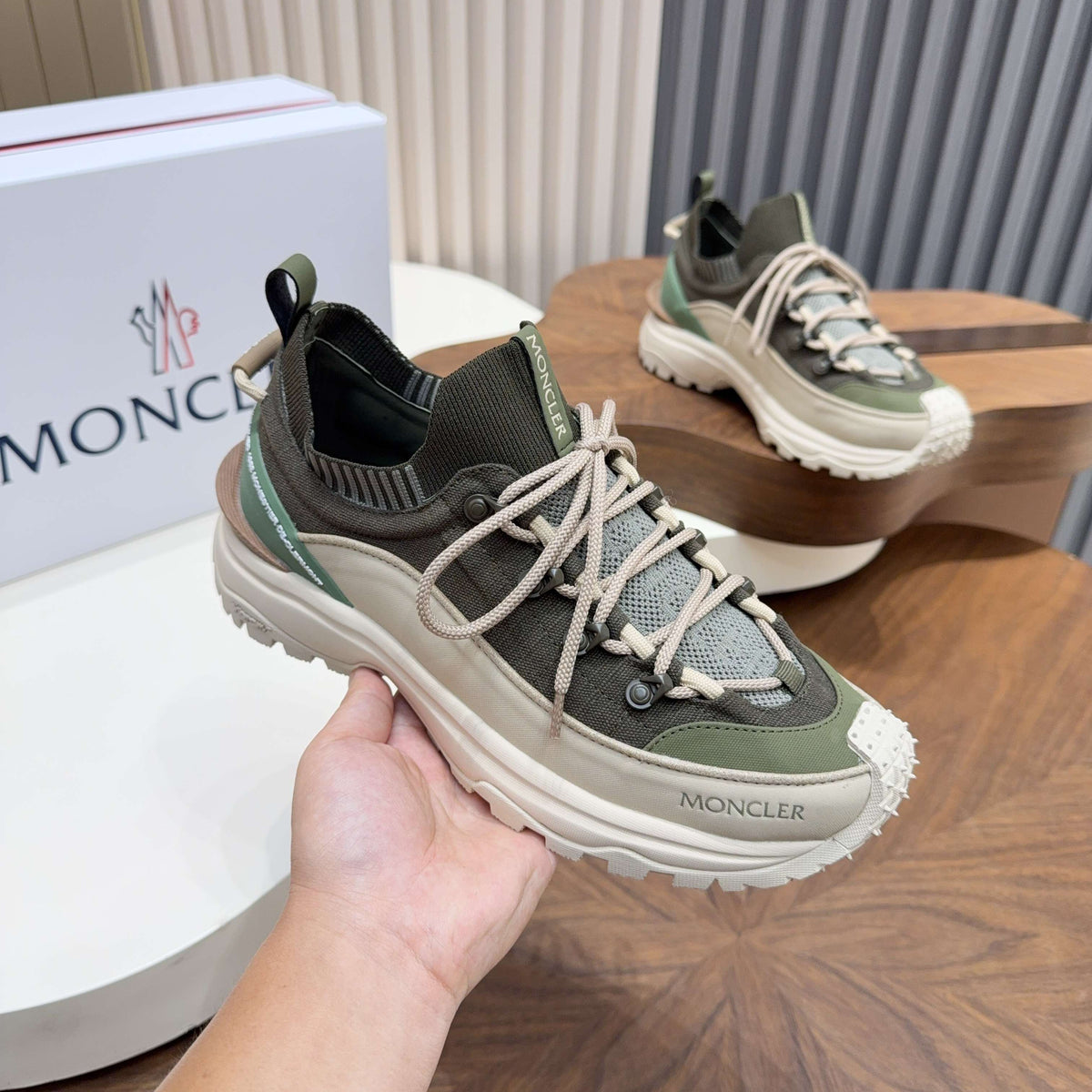 MC 26S Trailgrip Lite Men Sneakers 4cm Olive Beige Fabric 238812