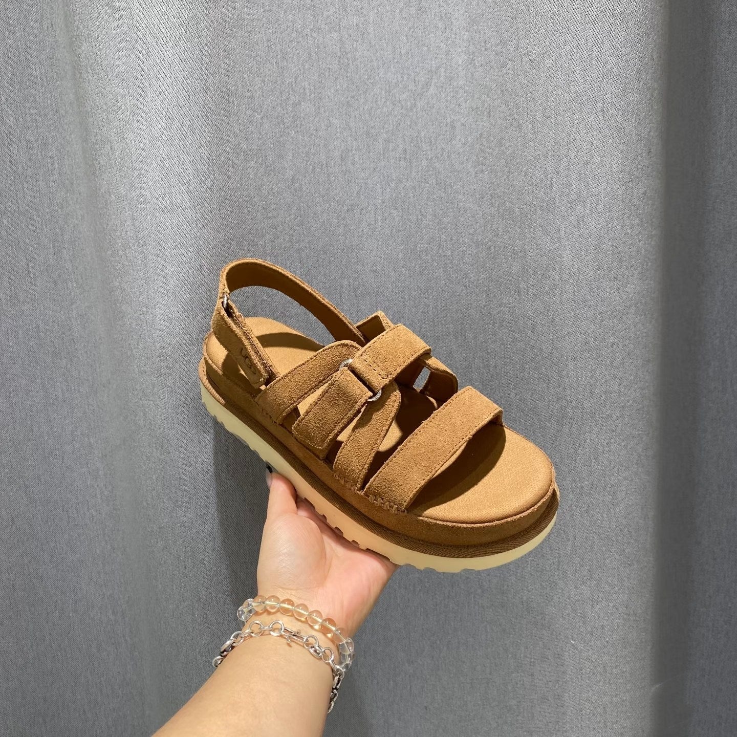 UGG Goldenstar Gleam Sandal Brown Suede 664856