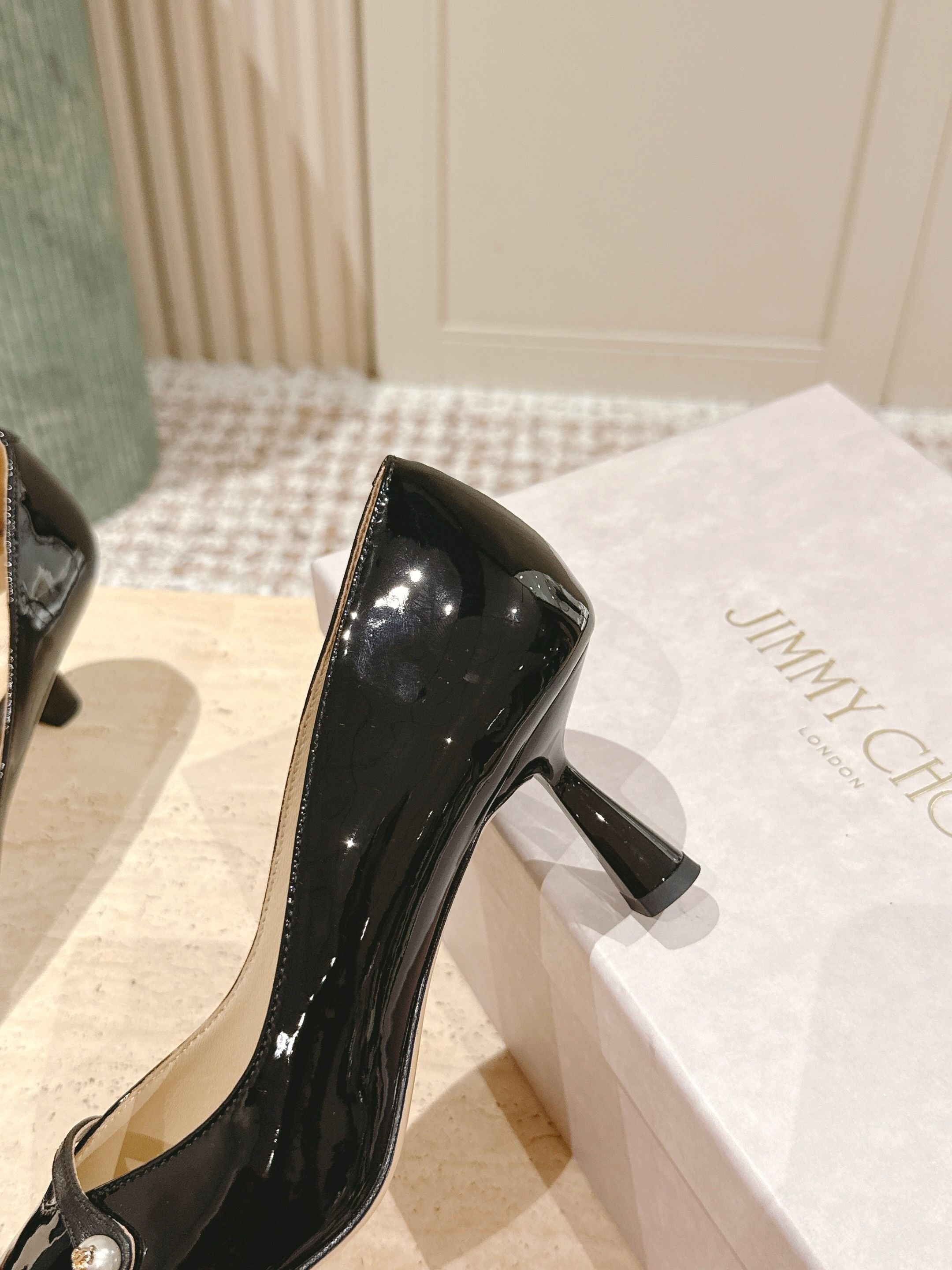Jimmy 25 Amita Pump 65mm Black Patent Leather 431861