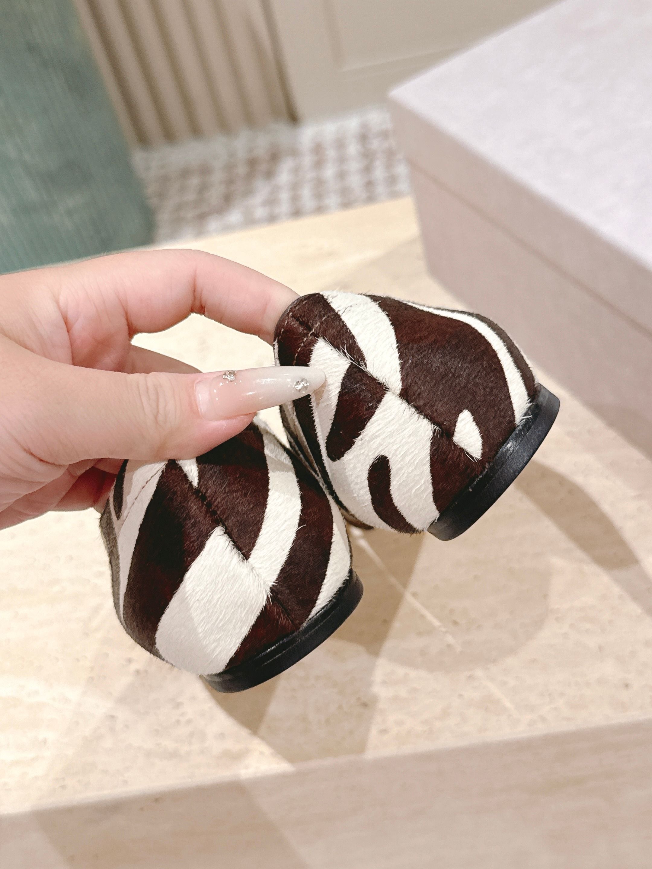 Jimmy 25s Ballet Flats 10mm Brown White Zebra Hair & Sheepskin 431868