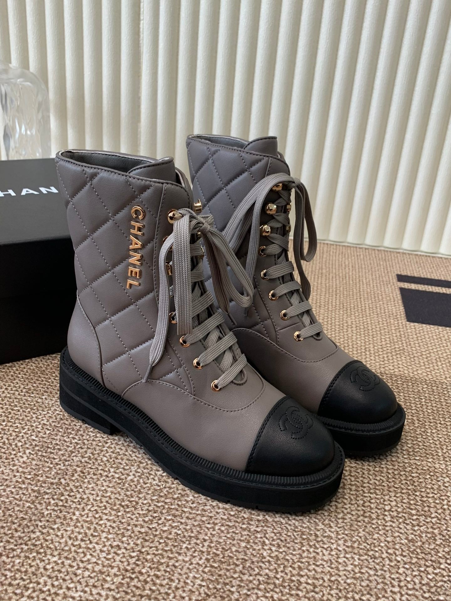 Chanel Electric Show Ankle Boot jBrown and  Black Leather 507523