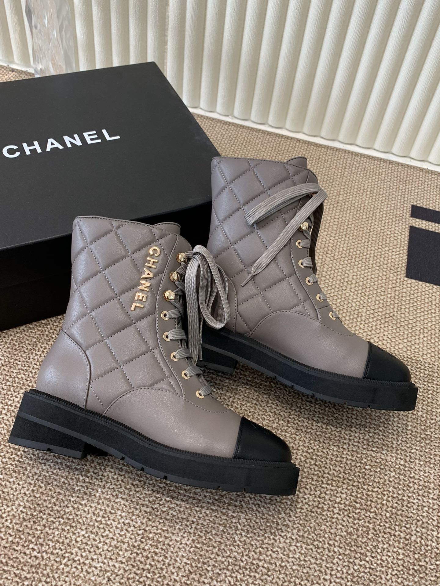 Chanel Electric Show Ankle Boot jBrown and  Black Leather 507523