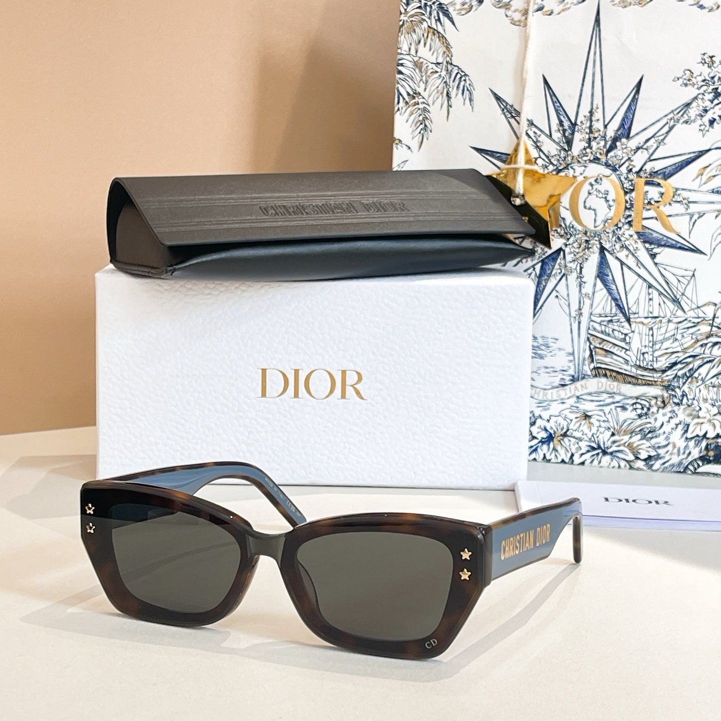 Dior Sunglasses 679518