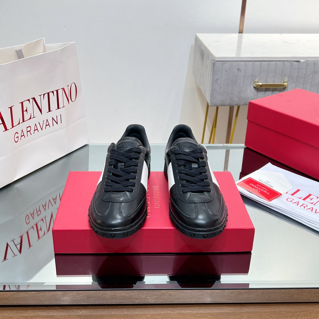 Valentino 25s Upvillage Sneakers In White Mix Black Lambskin