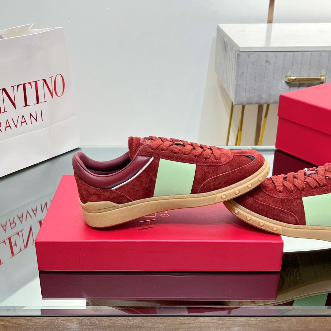 Valentino 25s Upvillage Sneakers In Red Suede