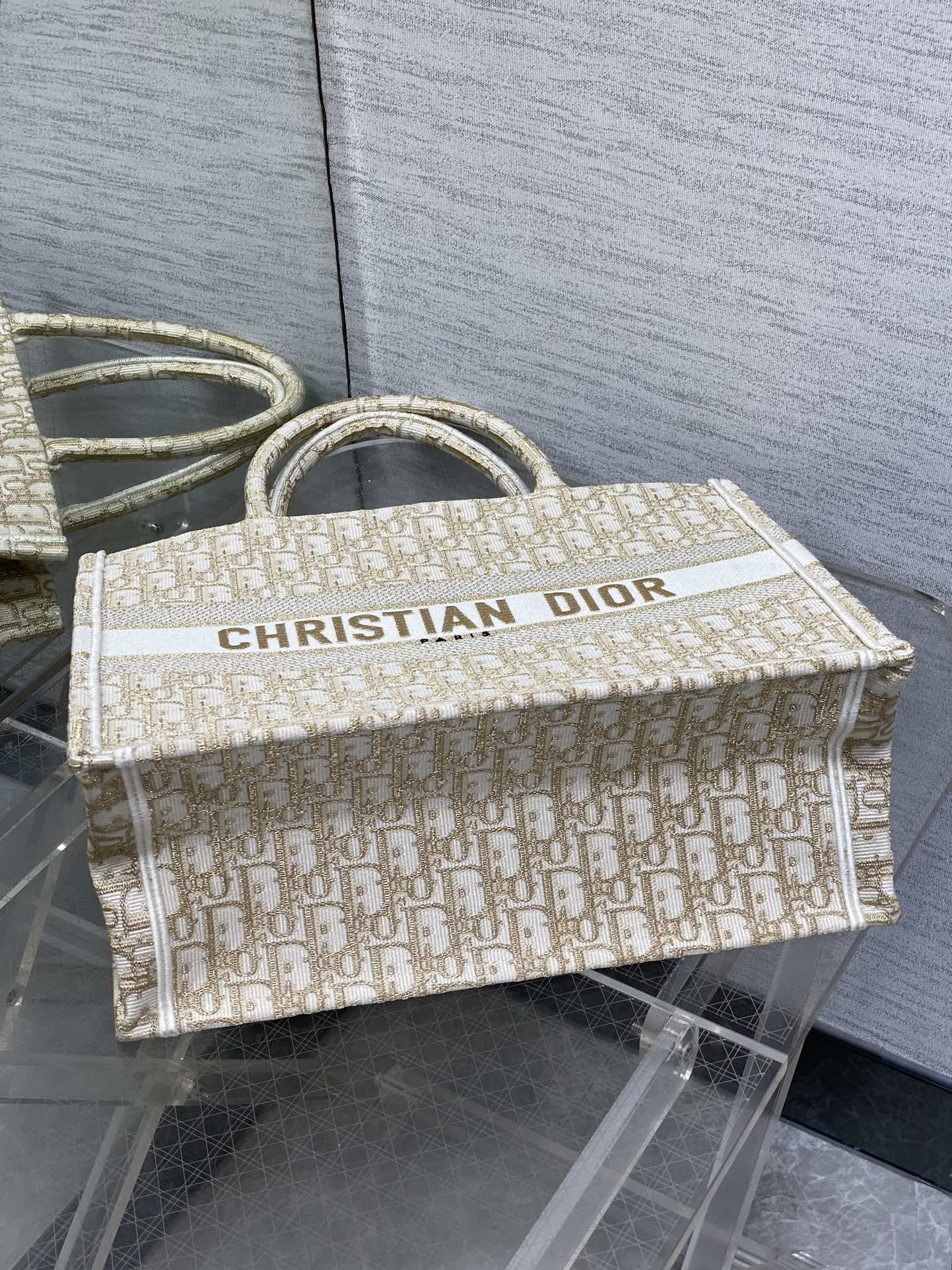 CD Medium Dior Book Tote White Beige Cotton Oblique Jacquard