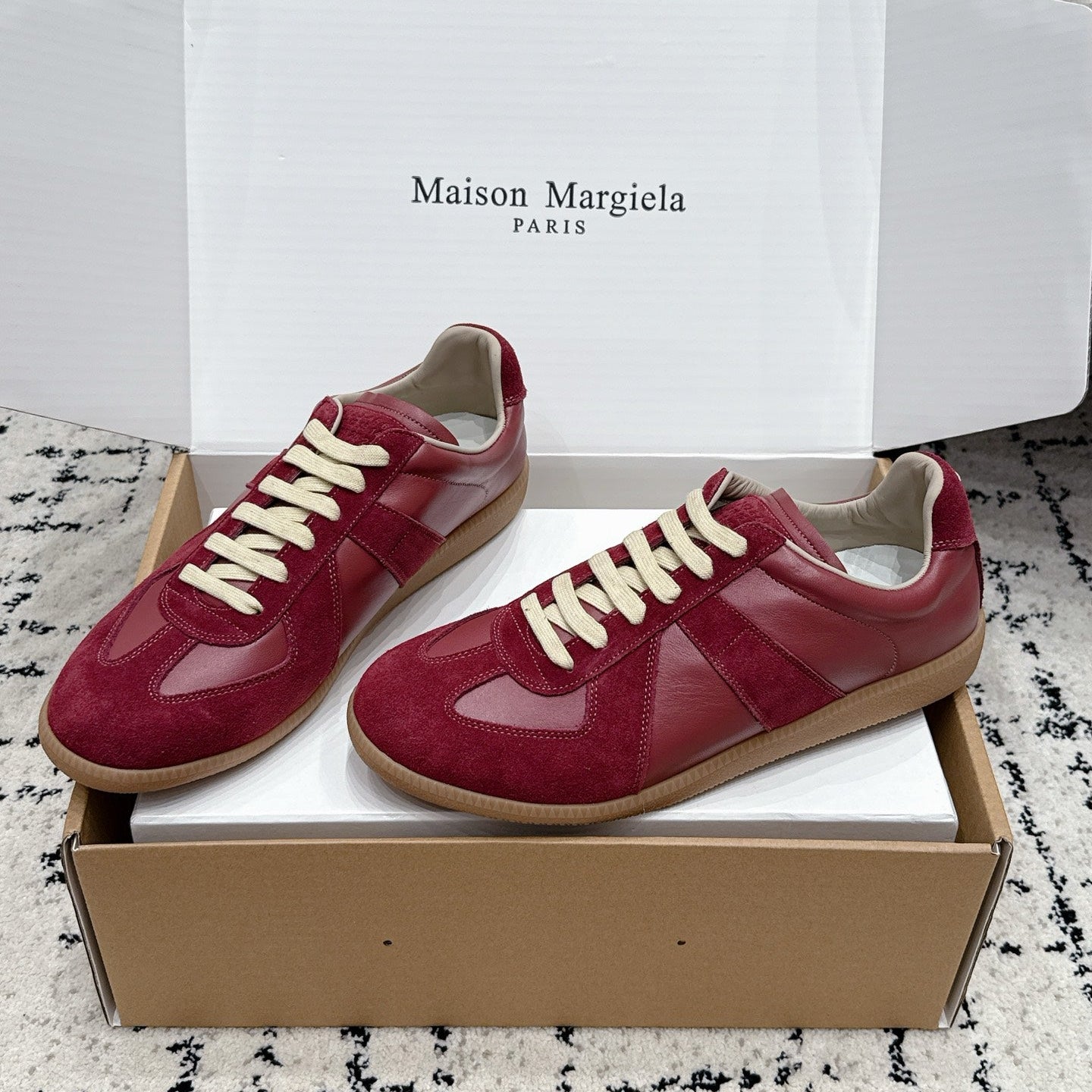 MM6 Replica Casual Sneaker Burgundy Sheepskin Suede 881181