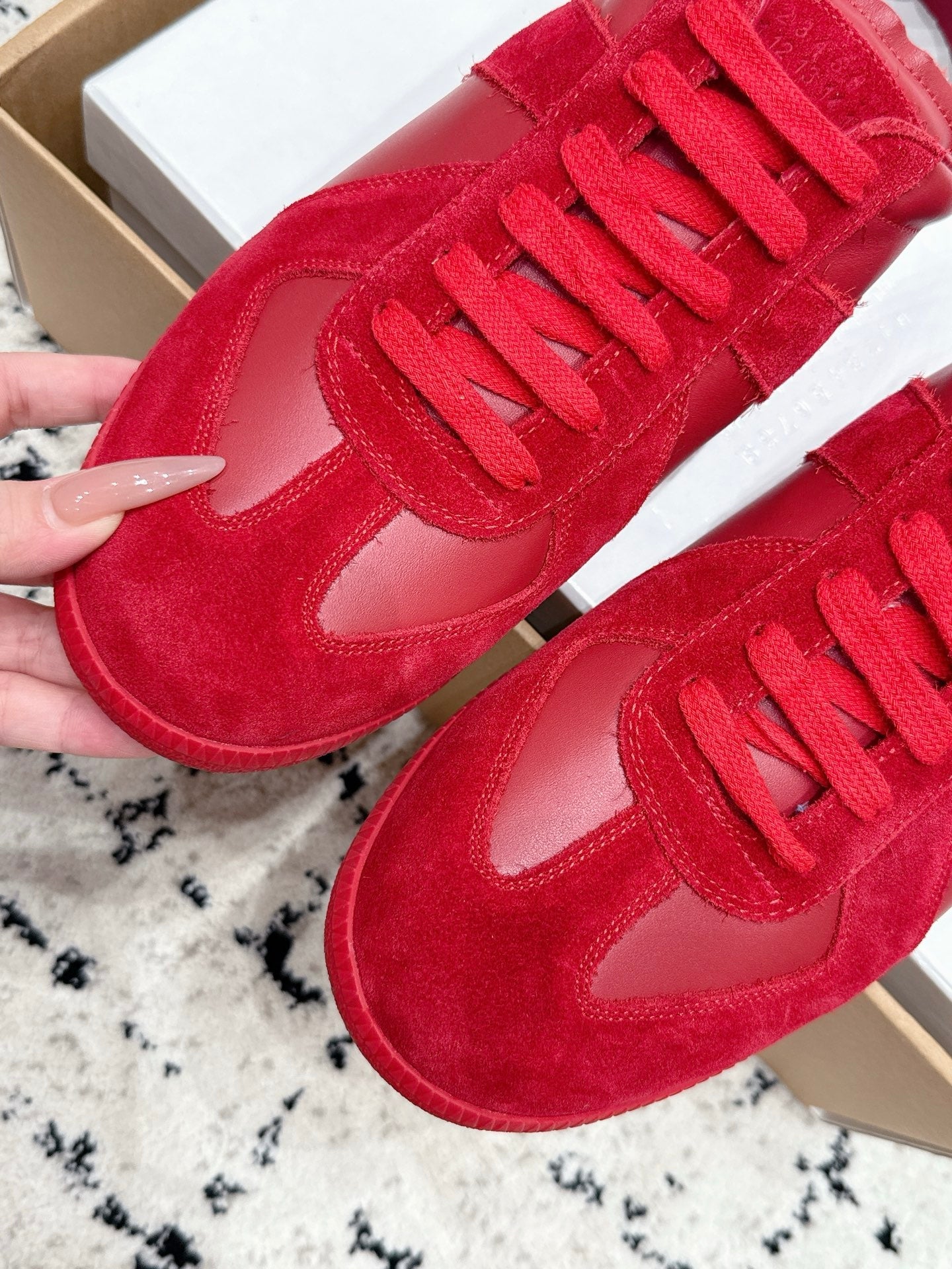 MM6 Replica Casual Sneaker Red Sheepskin Suede 881185