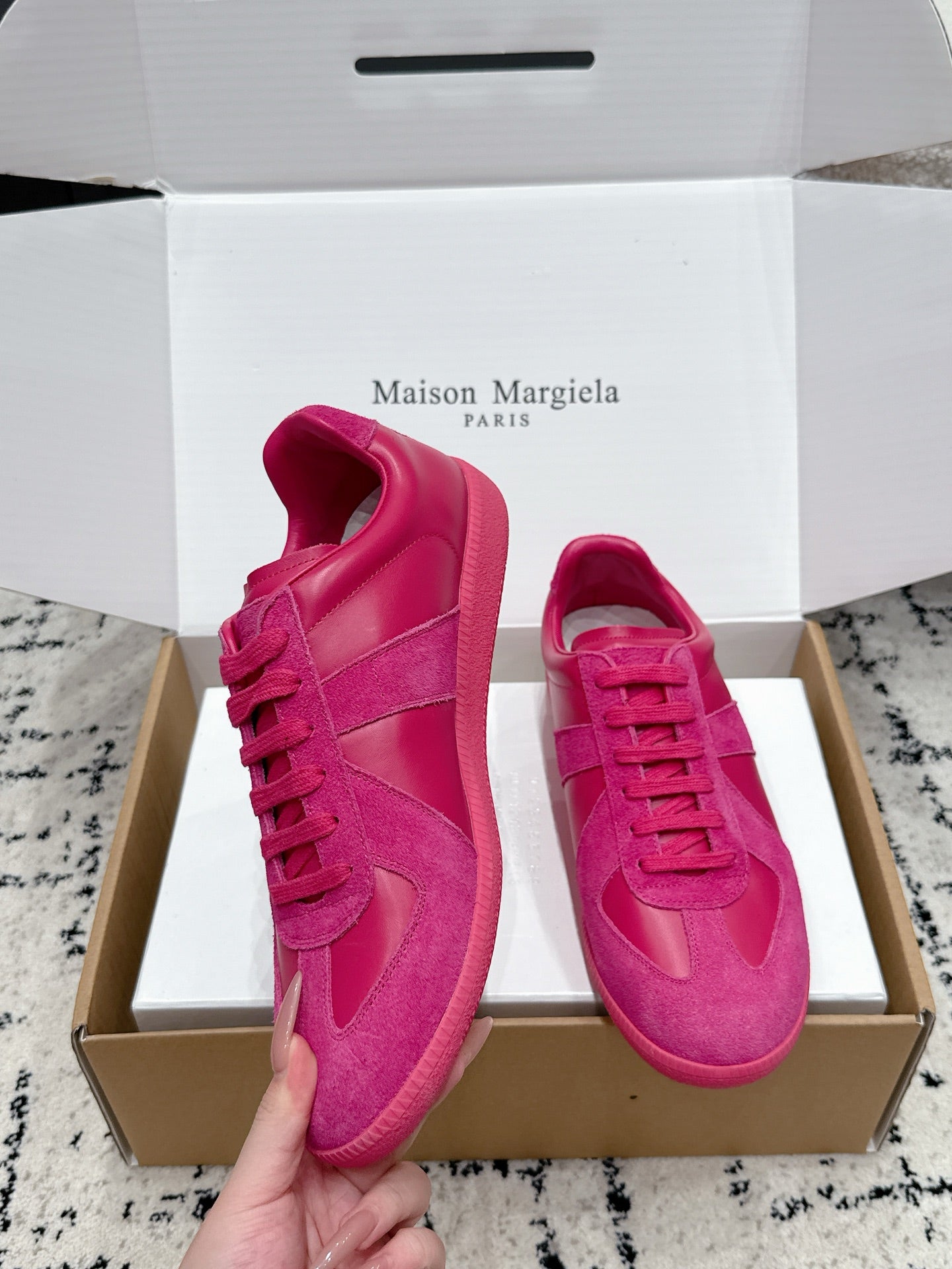 MM6 Replica Casual Sneaker Hot Pink Sheepskin Suede 881189