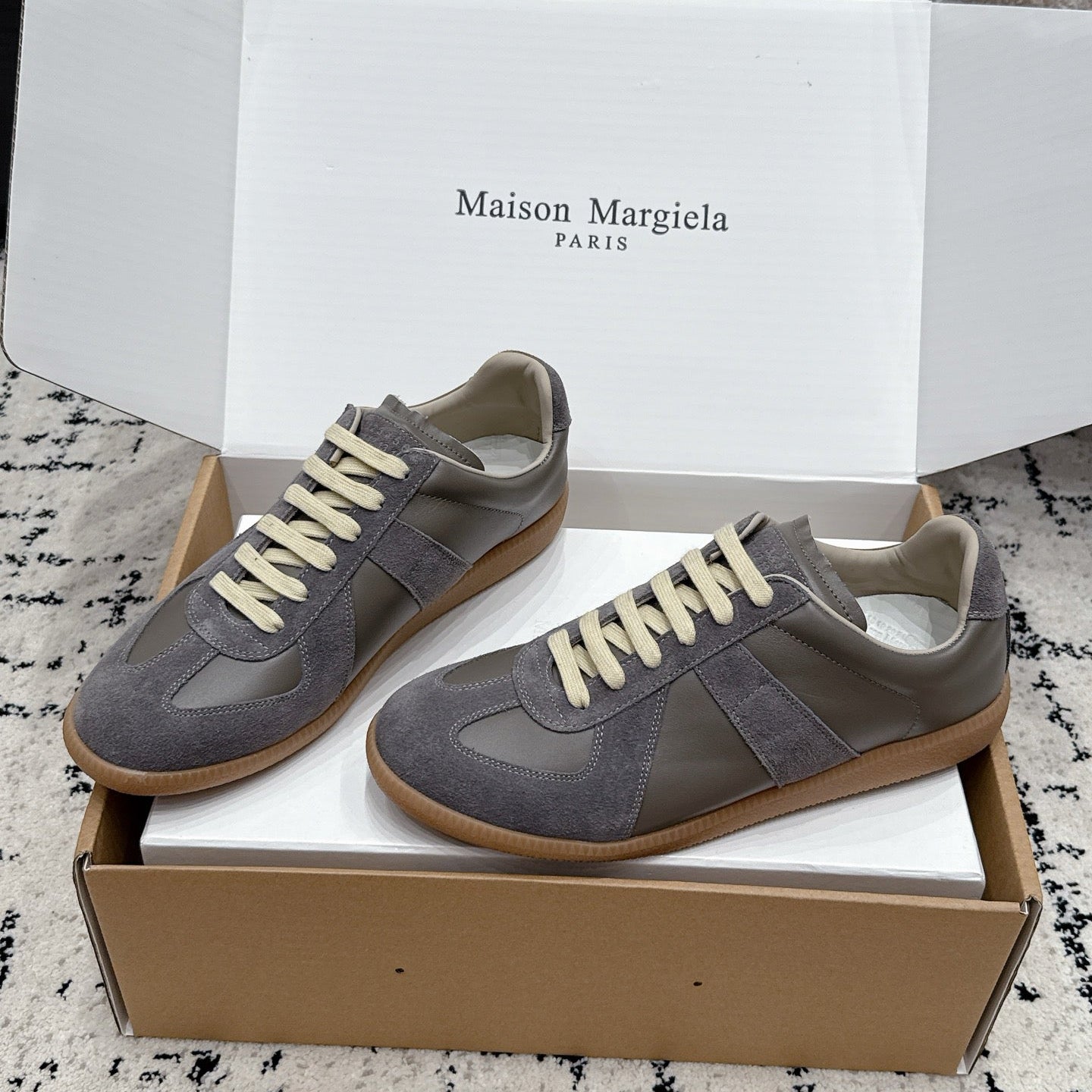 MM6 Replica Casual Sneaker Dark Grey Sheepskin Suede 881190