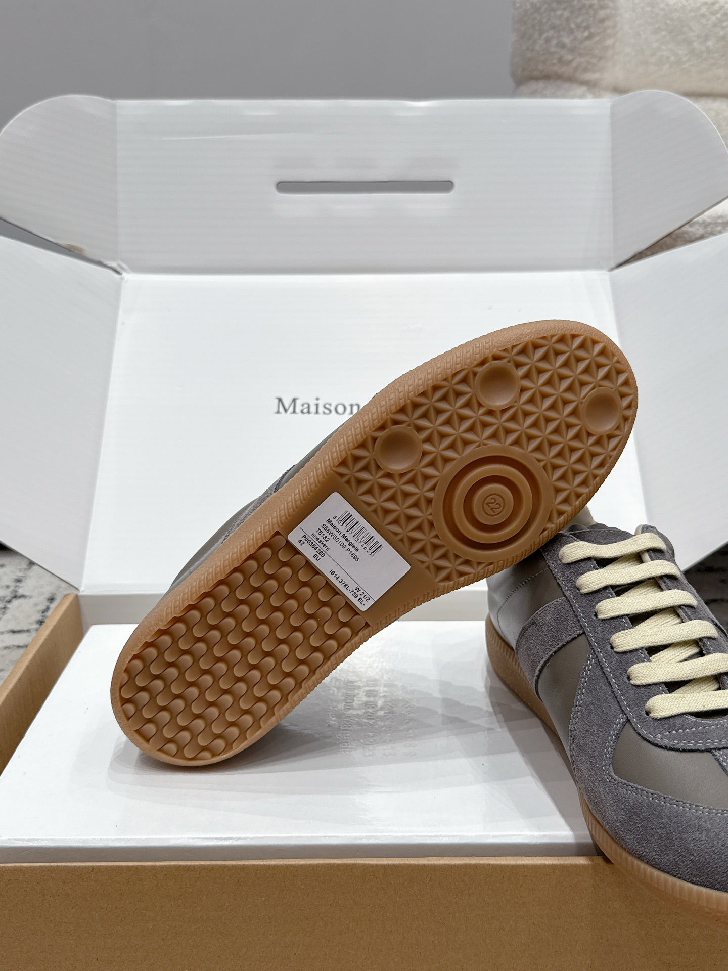 MM6 Replica Casual Sneaker Dark Grey Sheepskin Suede 881190