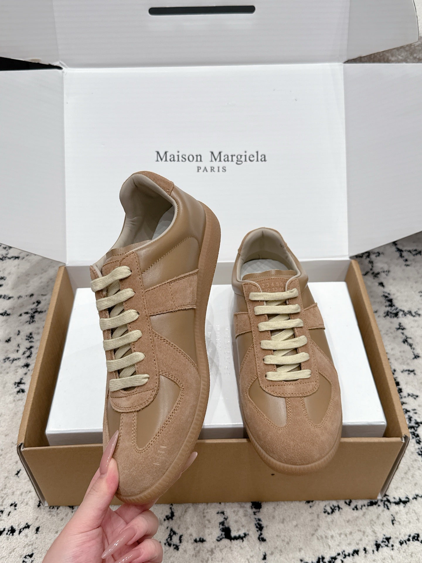 MM6 Replica Casual Sneaker Brown Sheepskin Suede 881192