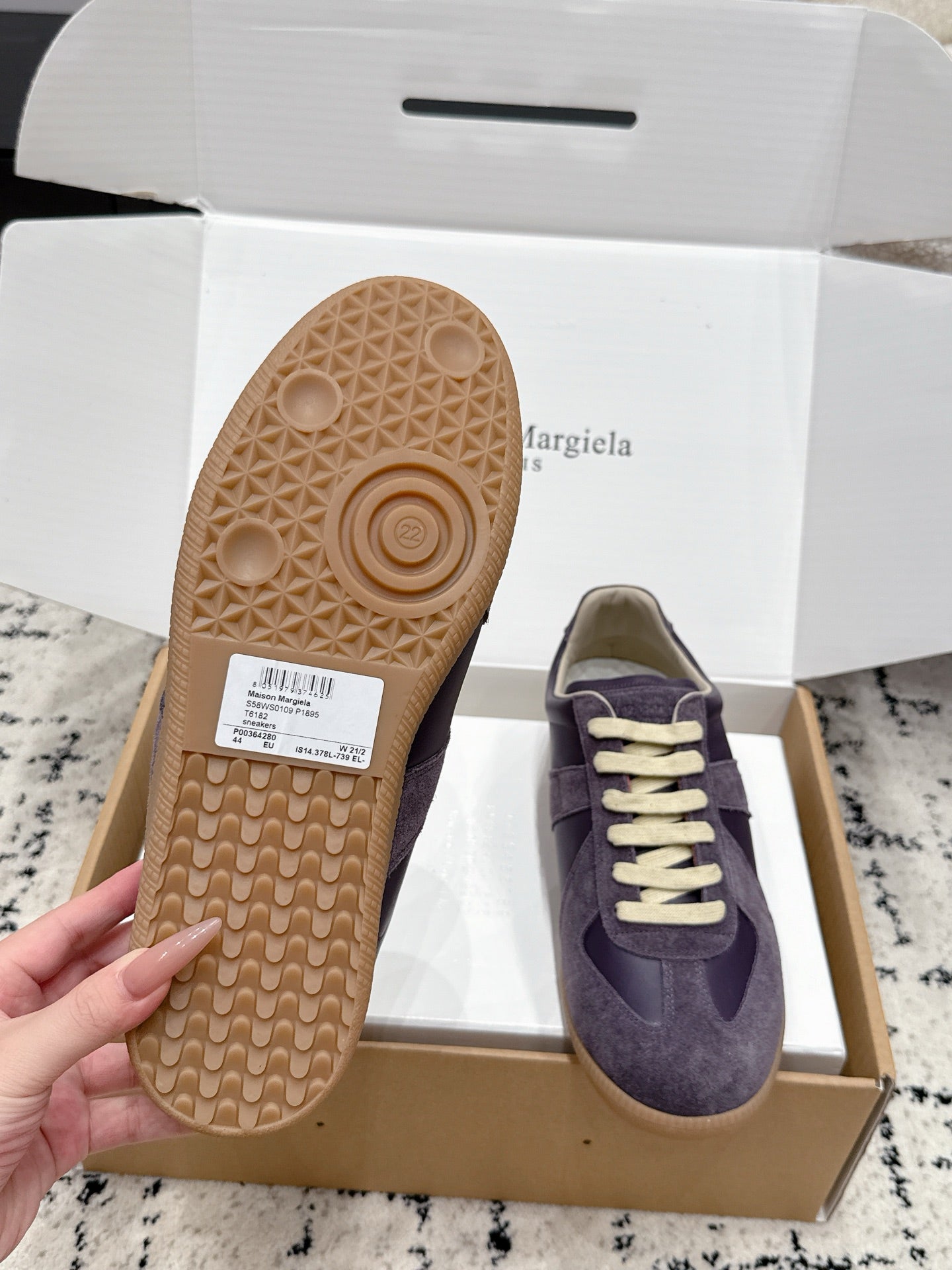 MM6 Replica Casual Sneaker Light Purple Sheepskin Suede 881199