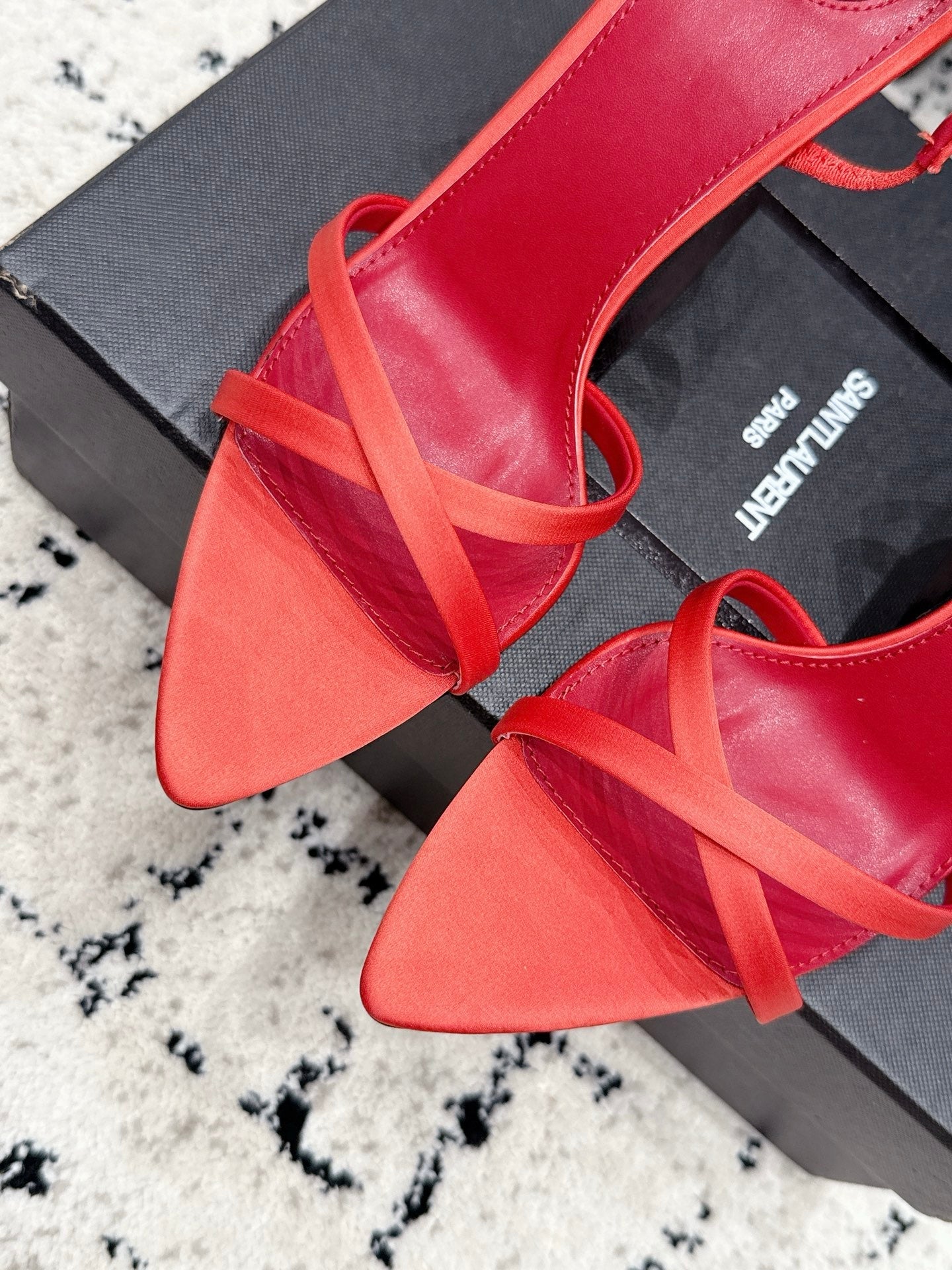YSL Kirat Sandal 9.5cm Red Satin 847152