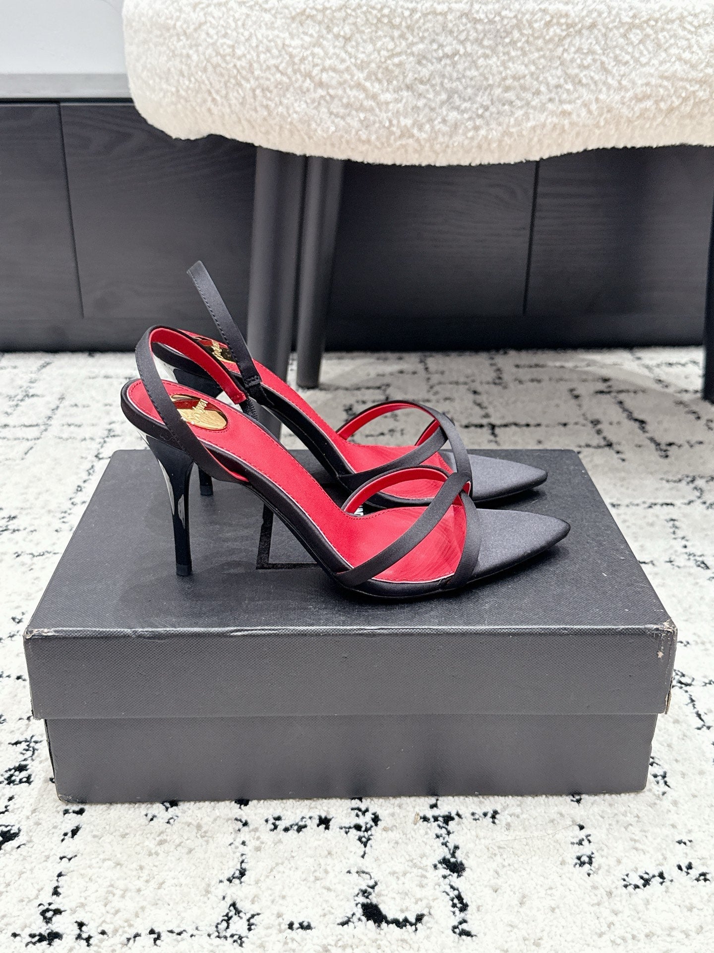 YSL Kirat Sandal 9.5cm Black Satin 847154