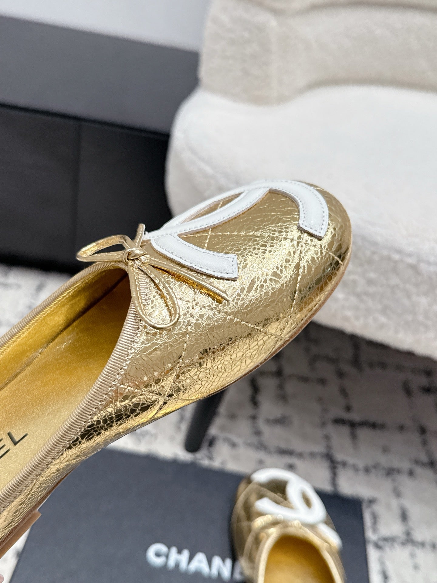 CC 26s Coco Beach Cambon Mule Gold Lambskin 847128