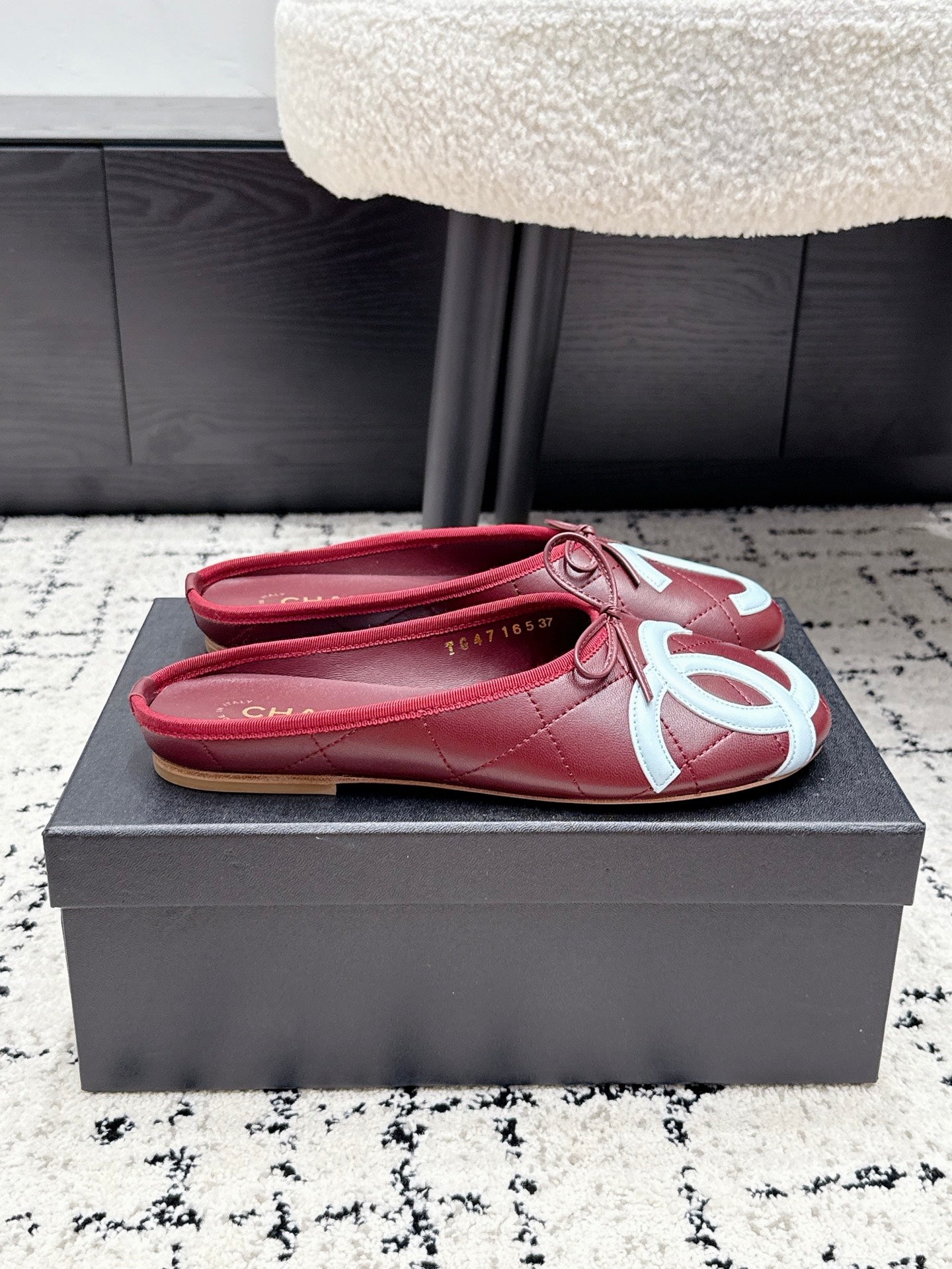 CC 26s Coco Beach Cambon Mule Burgundy Lambskin 847129