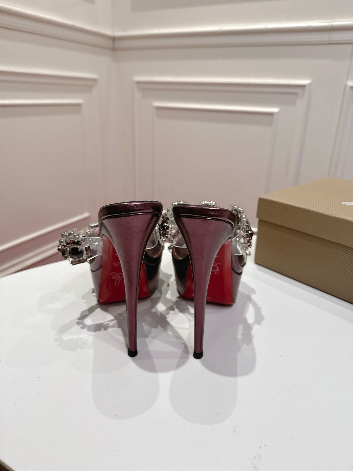 CL 26s Solo Zee Platform Sandals 16cm Plum Metallic Leather 912435