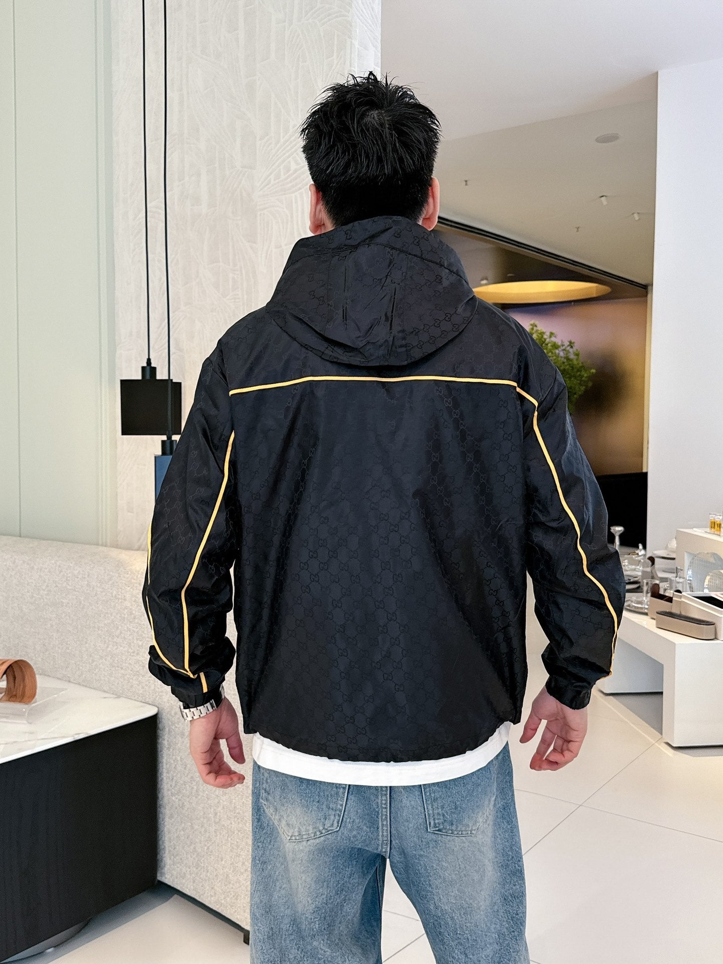 Gucci Men’s Jacket Black Yellow Nylon Satin