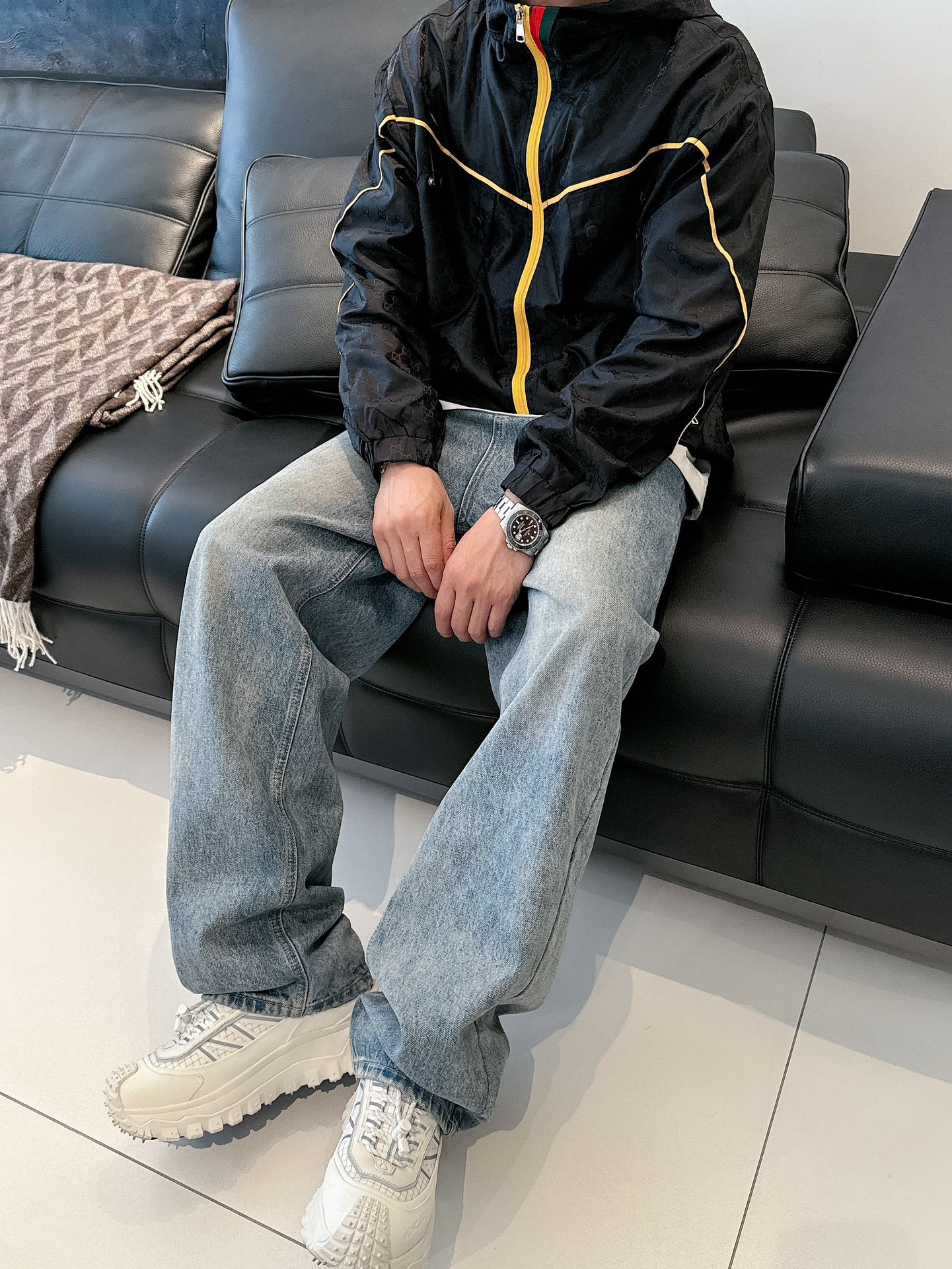 Gucci Men’s Jacket Black Yellow Nylon Satin