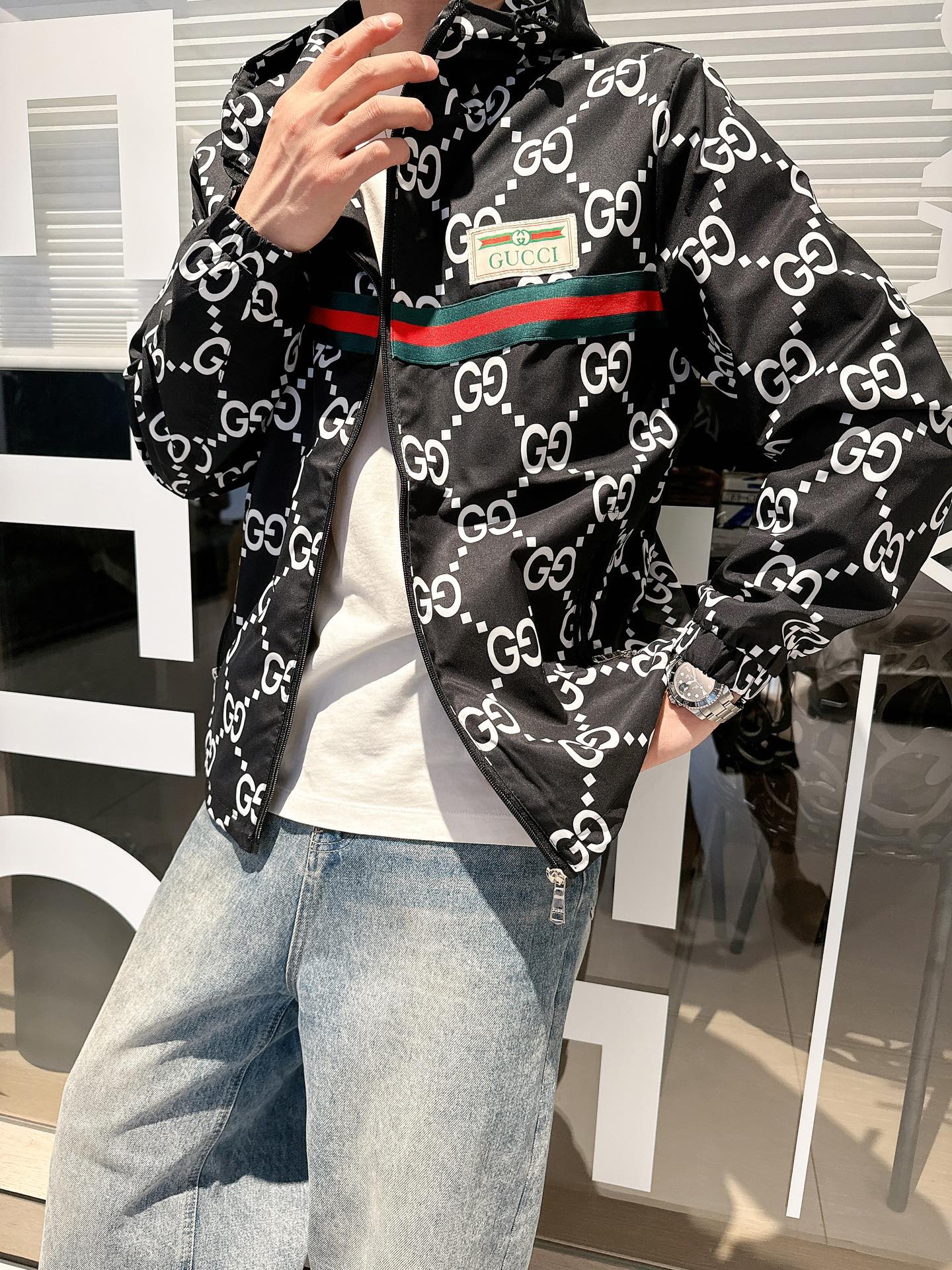 Gucci Men’s Reversible Ripstop Jacket Black White Nylon Fabric