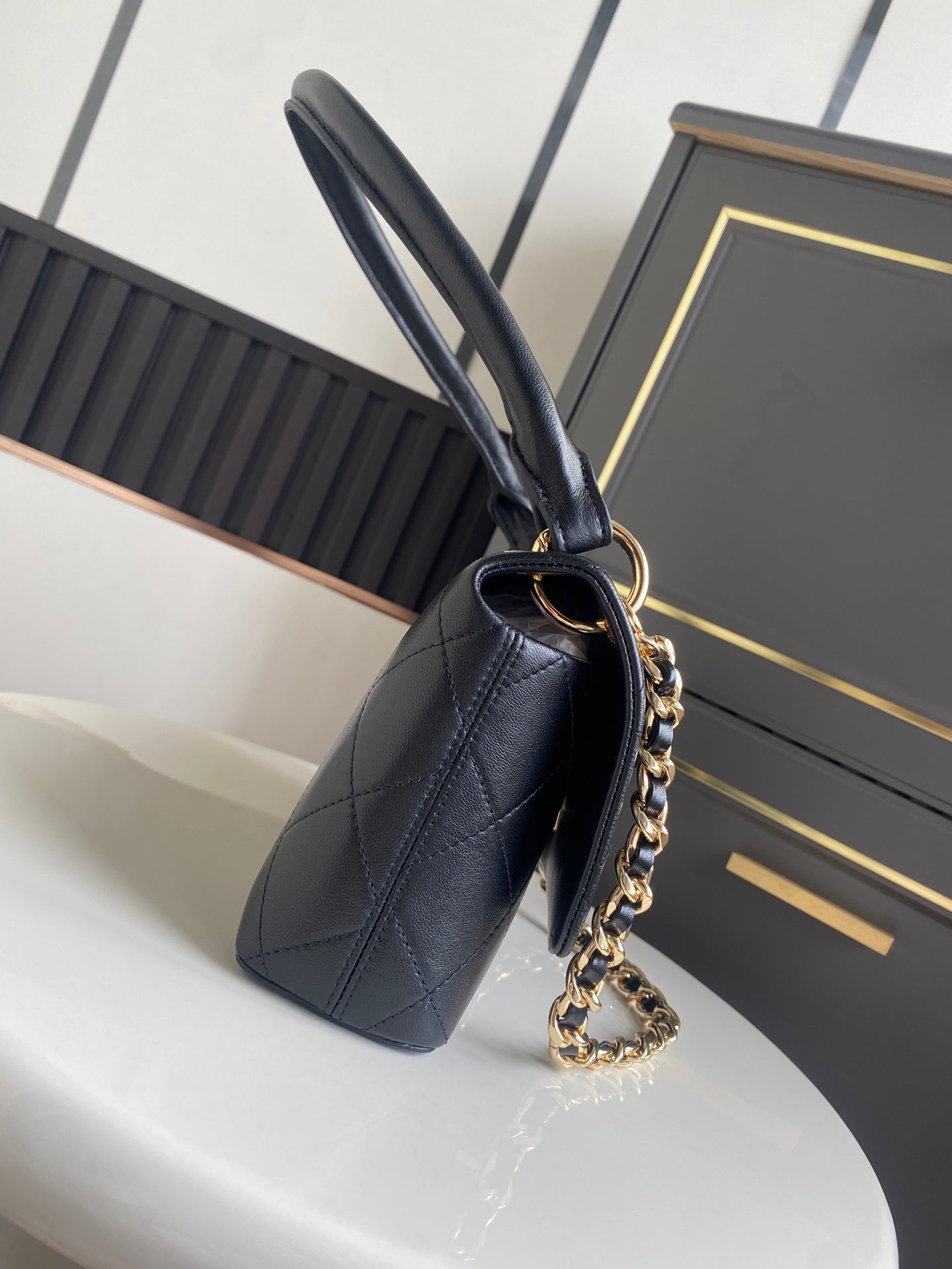 CC 26P AS6112 Flap Bag 25cm Black Quited Lambskin