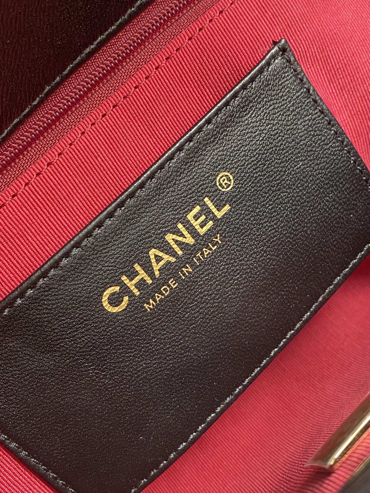 CC 26P AS6112 Flap Bag 25cm Black Quited Lambskin