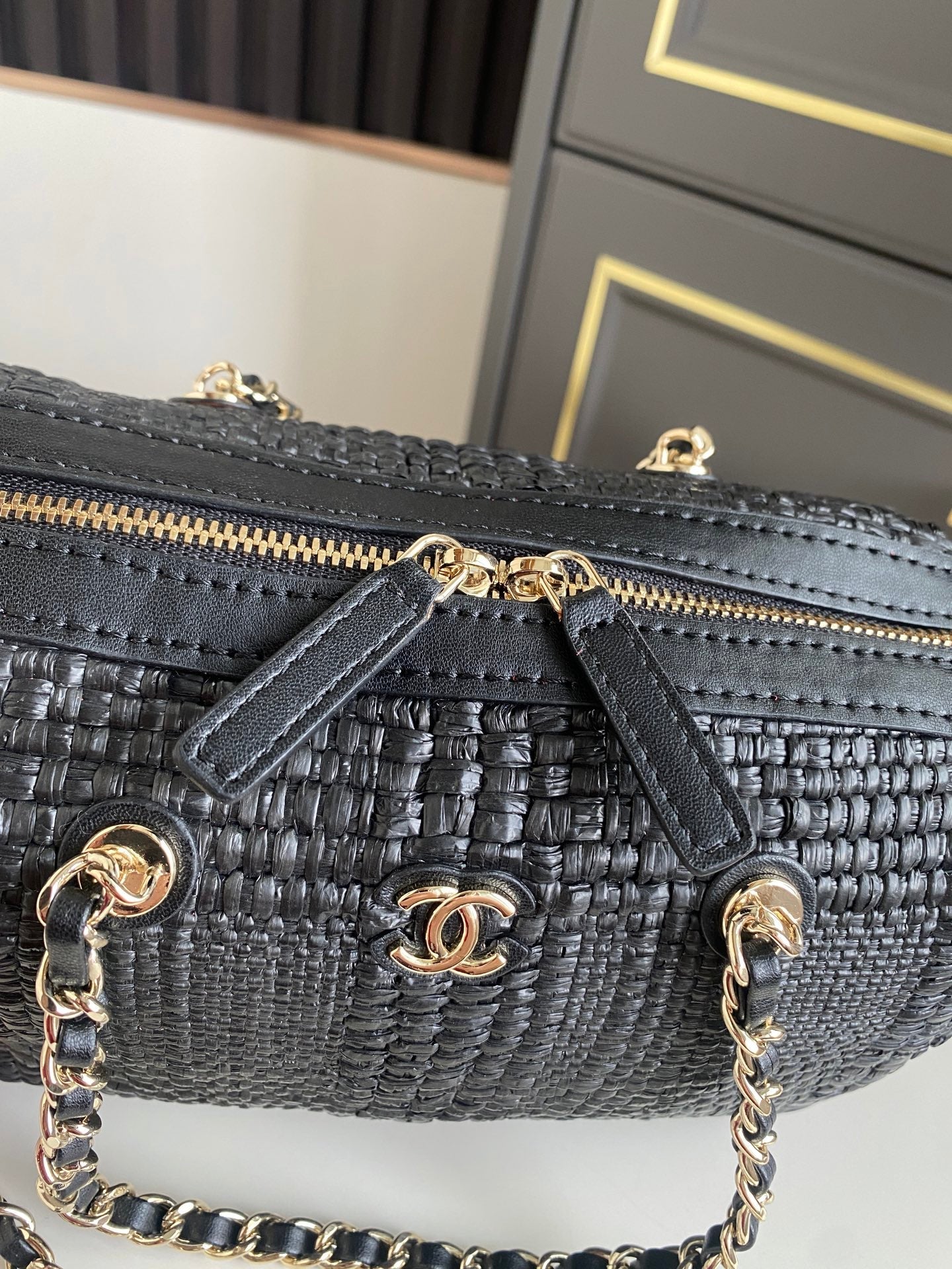 CC 26P AS4474 Mini Bowling Bag 18.5cm Black Woven