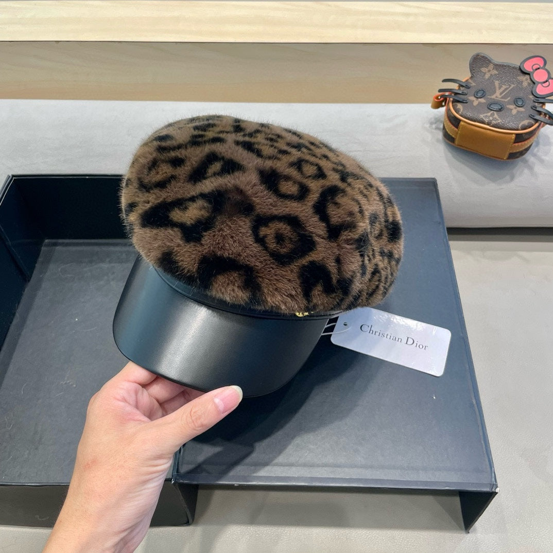 BAKER BOY HAT IN CHOCOLATE BROWN MINK FUR 438090